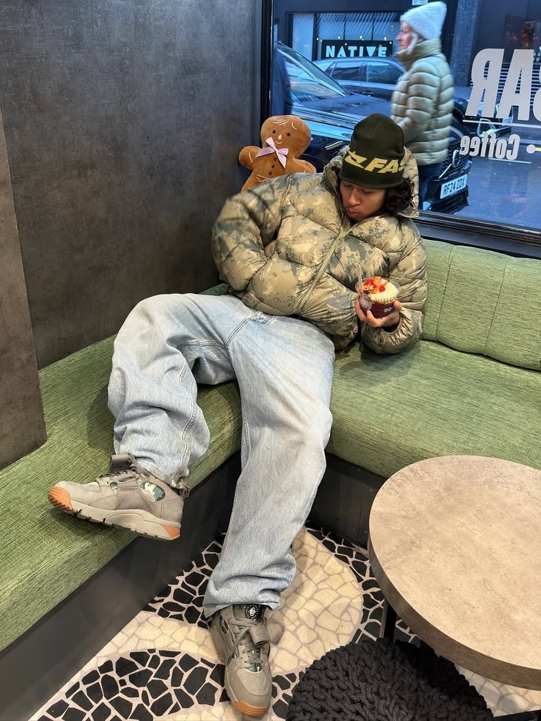 Thisisneverthat Washed Down Puffer Jacket Camo, Supreme x The North Face Summit Series Rescue Baltoro Jacket Multi Camo - 22SS 착용 스타일 - 5