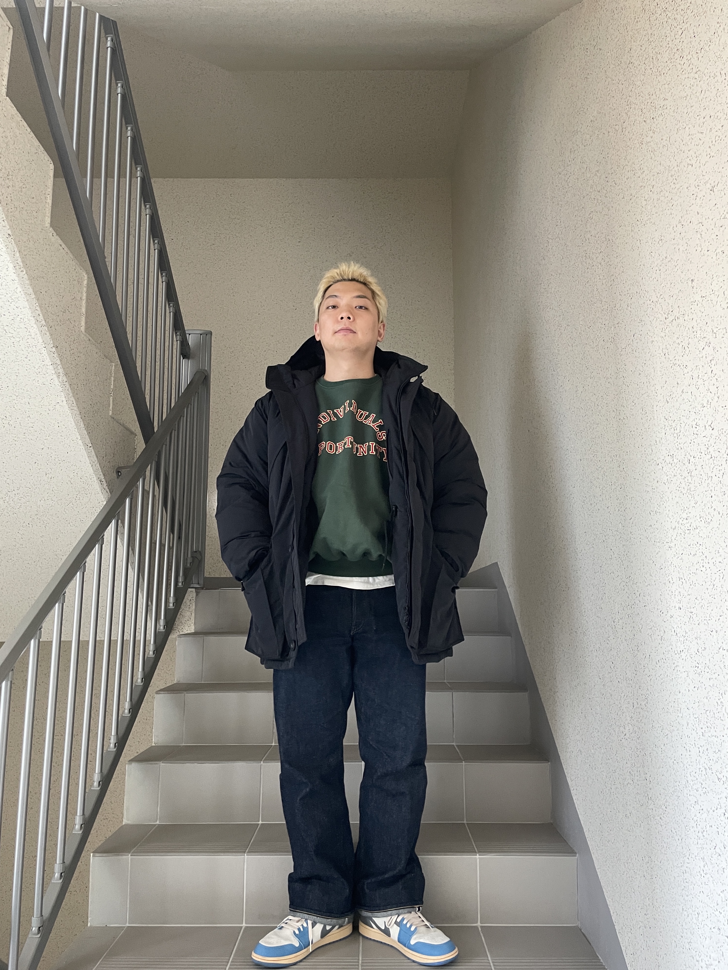 Jordan 1 Low SE Tokyo 96 착용 스타일 - 3