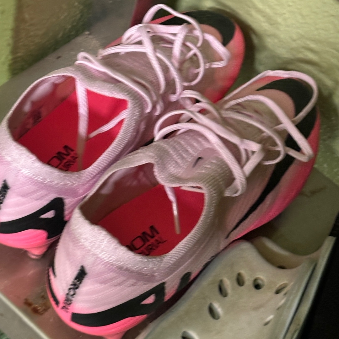 Nike Zoom Mercurial Vapor 15 Elite AG Pro Pink Foam Black 착용 스타일
