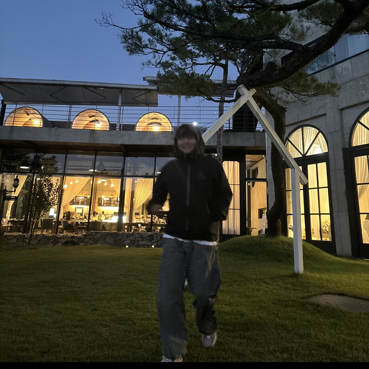 Arc'teryx Beta LT Jacket Black, Sansan Gear Zipper Pants Charcoal - 23FW 착용 스타일
