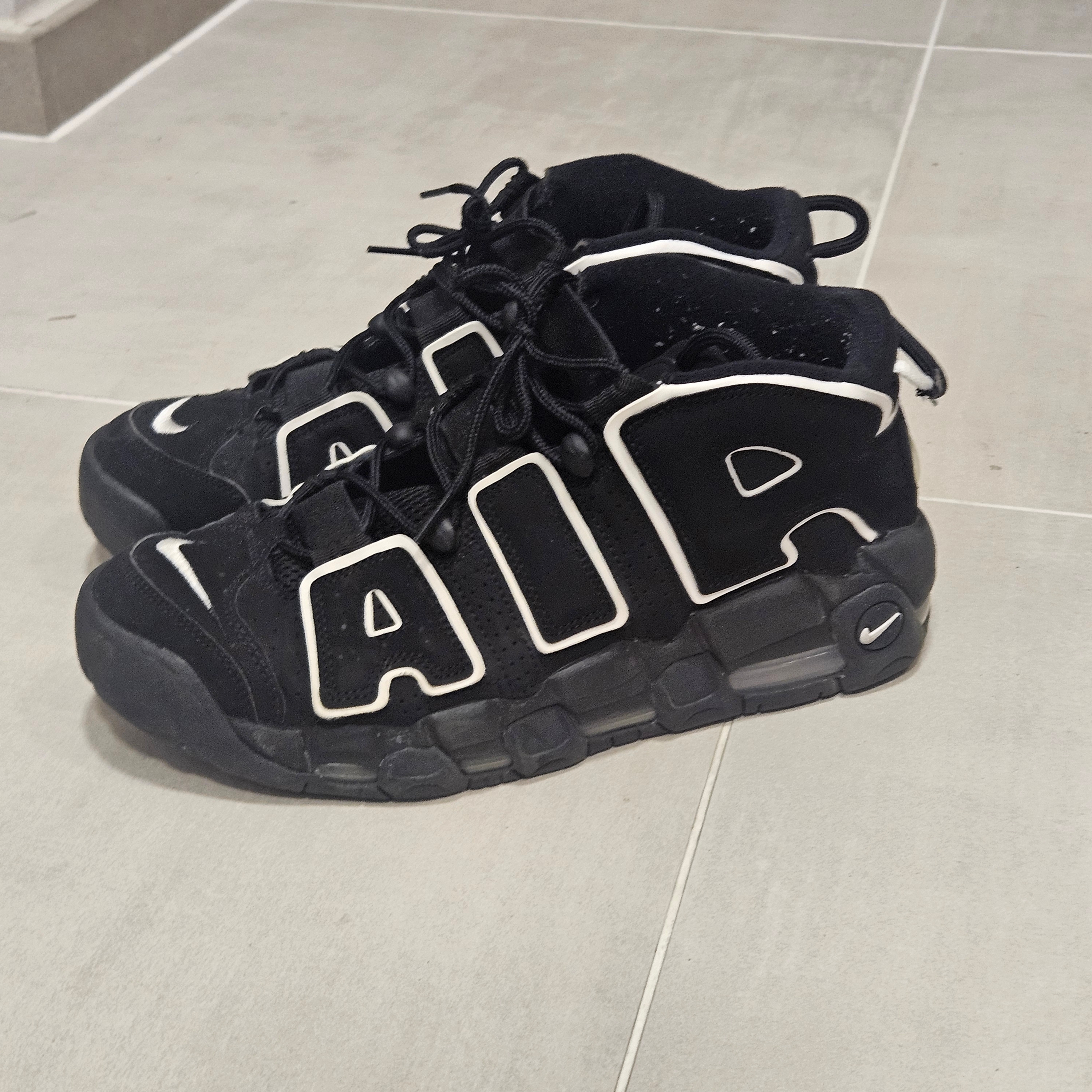 Nike Air More Uptempo Black White 2020 착용 스타일