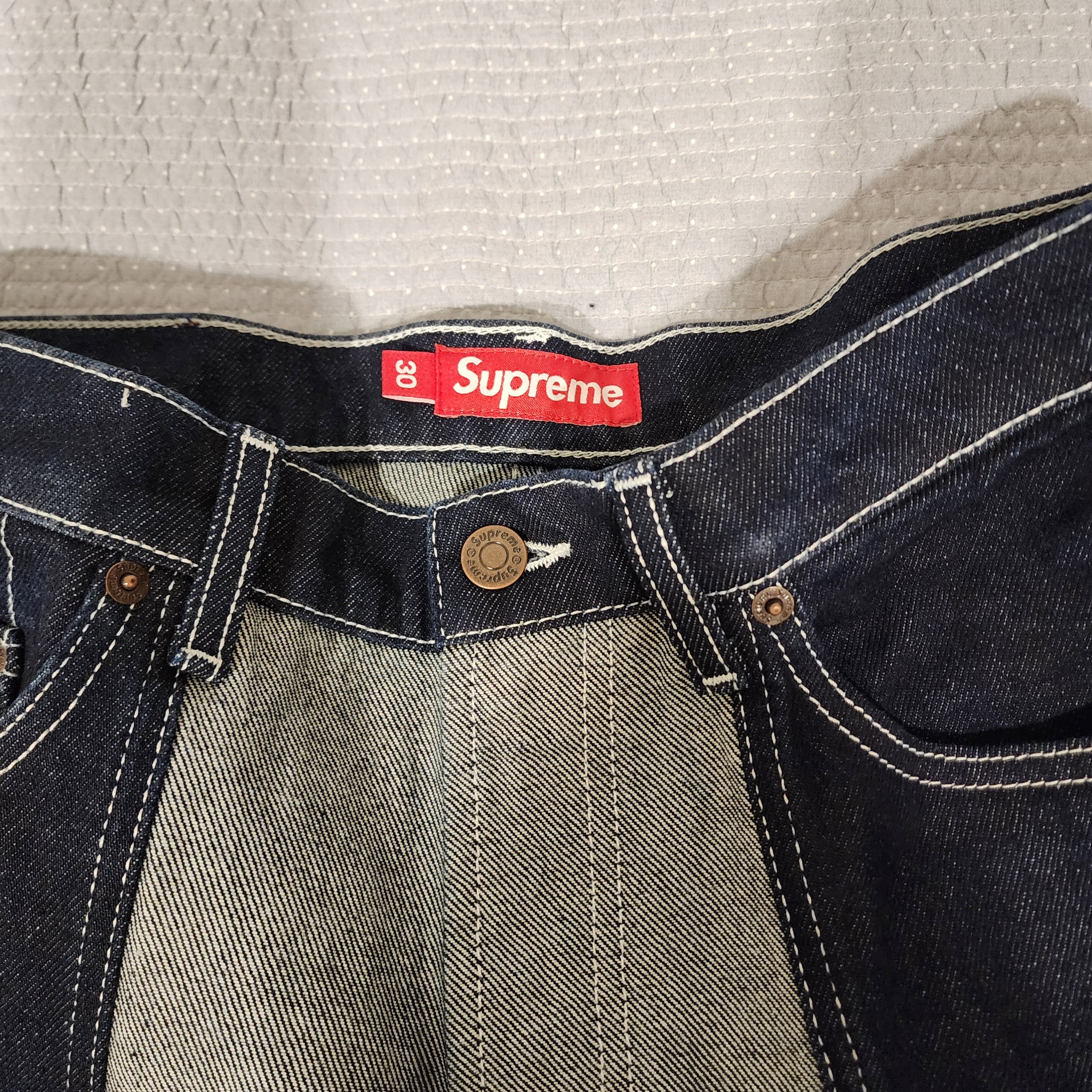 Supreme 2-Tone Paneled Baggy Jean Blue - 24FW 착용 스타일 - 2