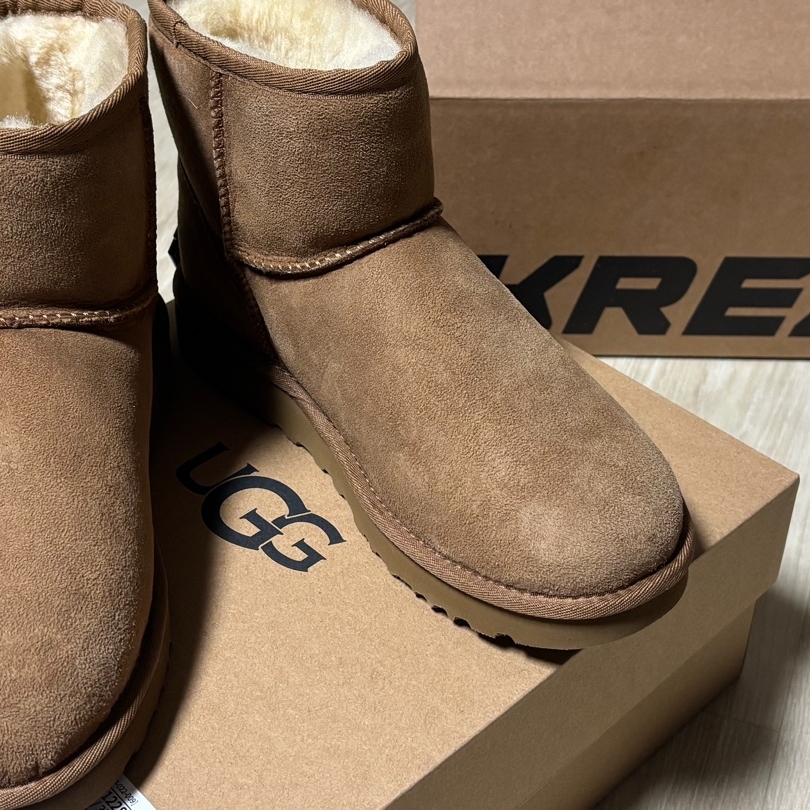 (W) UGG Classic Mini II Boots Chestnut 착용 스타일