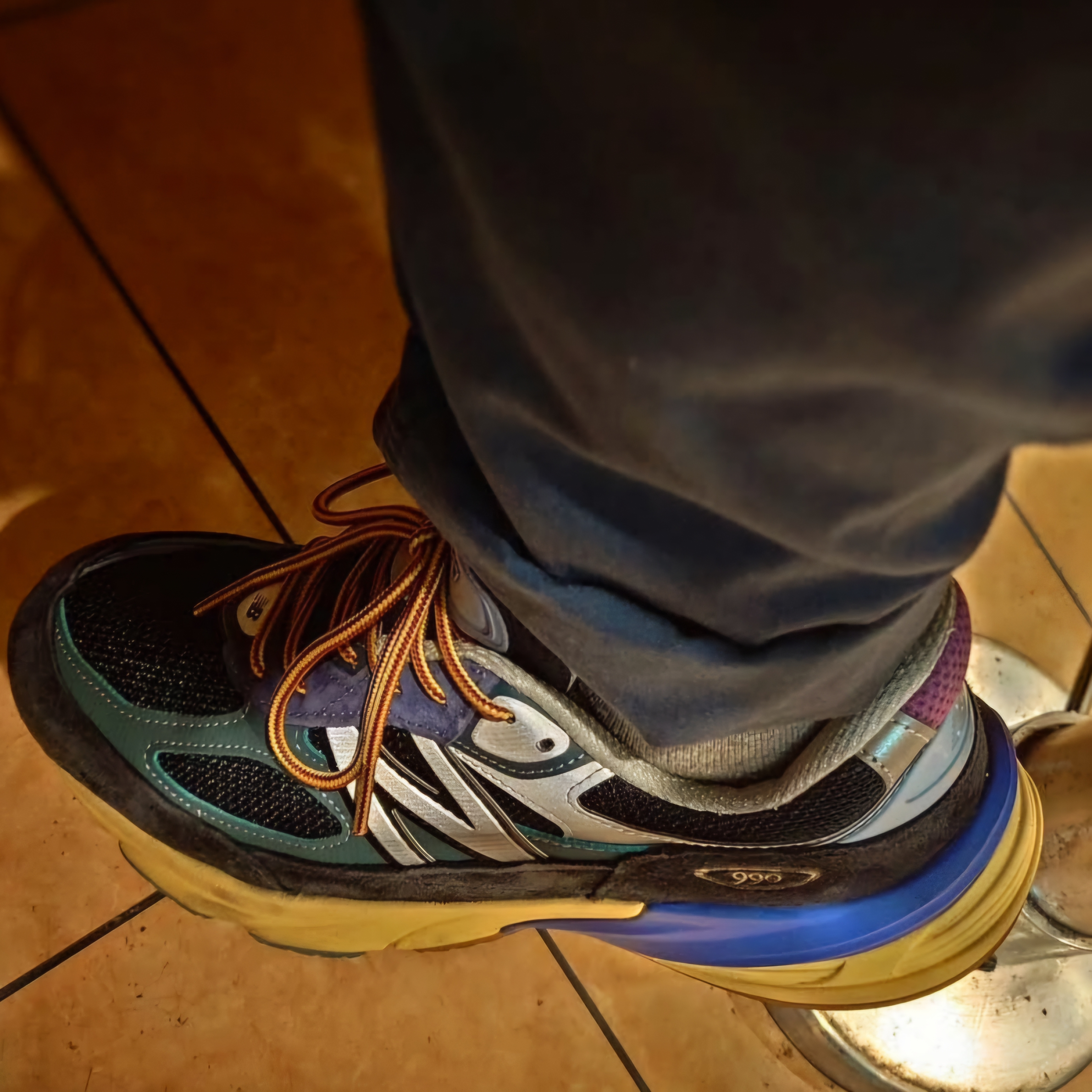 New Balance x Action Bronson 990v6 Made in USA Lapis Lazuli 착용 스타일
