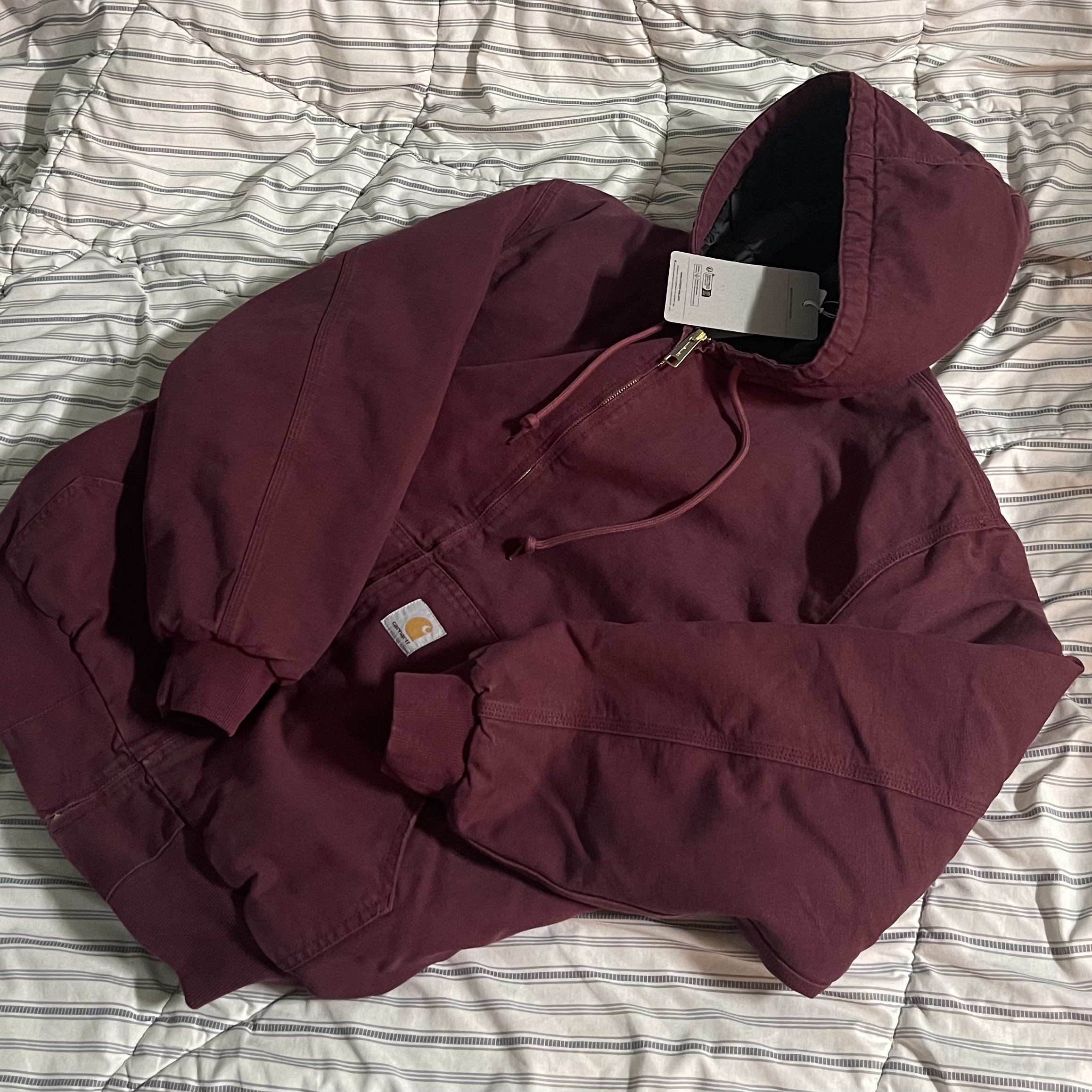 Carhartt WIP OG Active Jacket Malbec  - Winter 착용 스타일