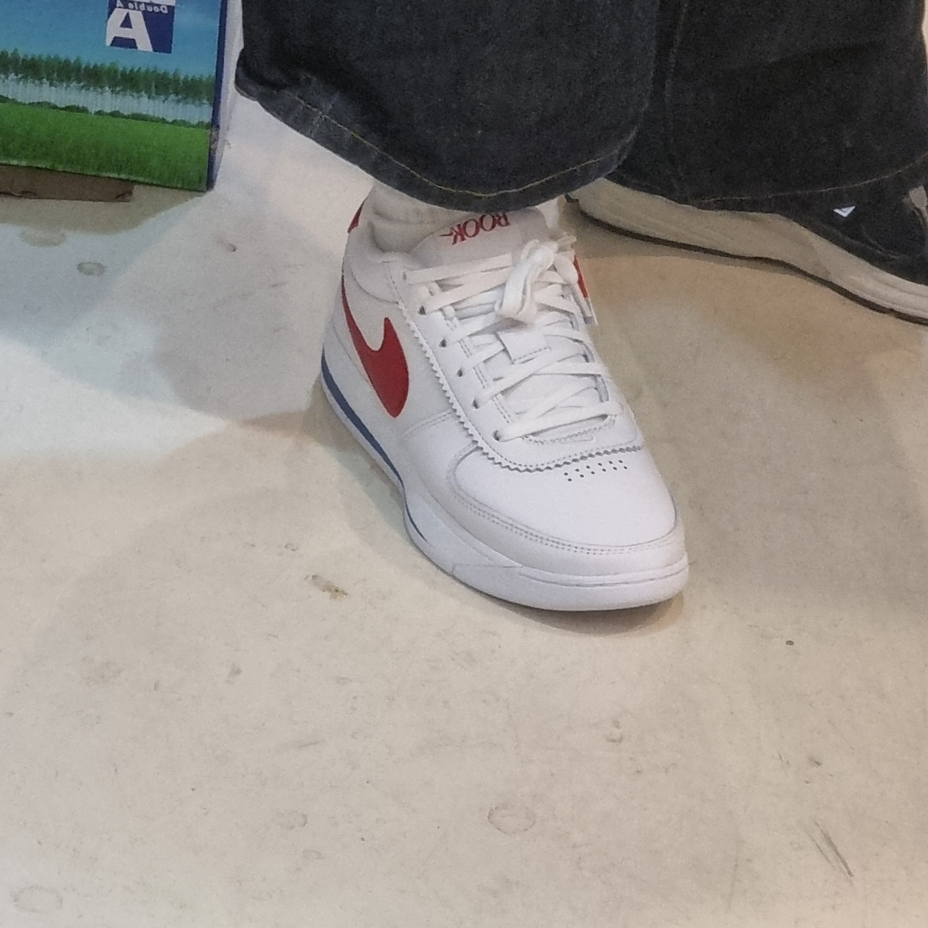 Nike Book 1 Forrest Gump 착용 스타일 - 3