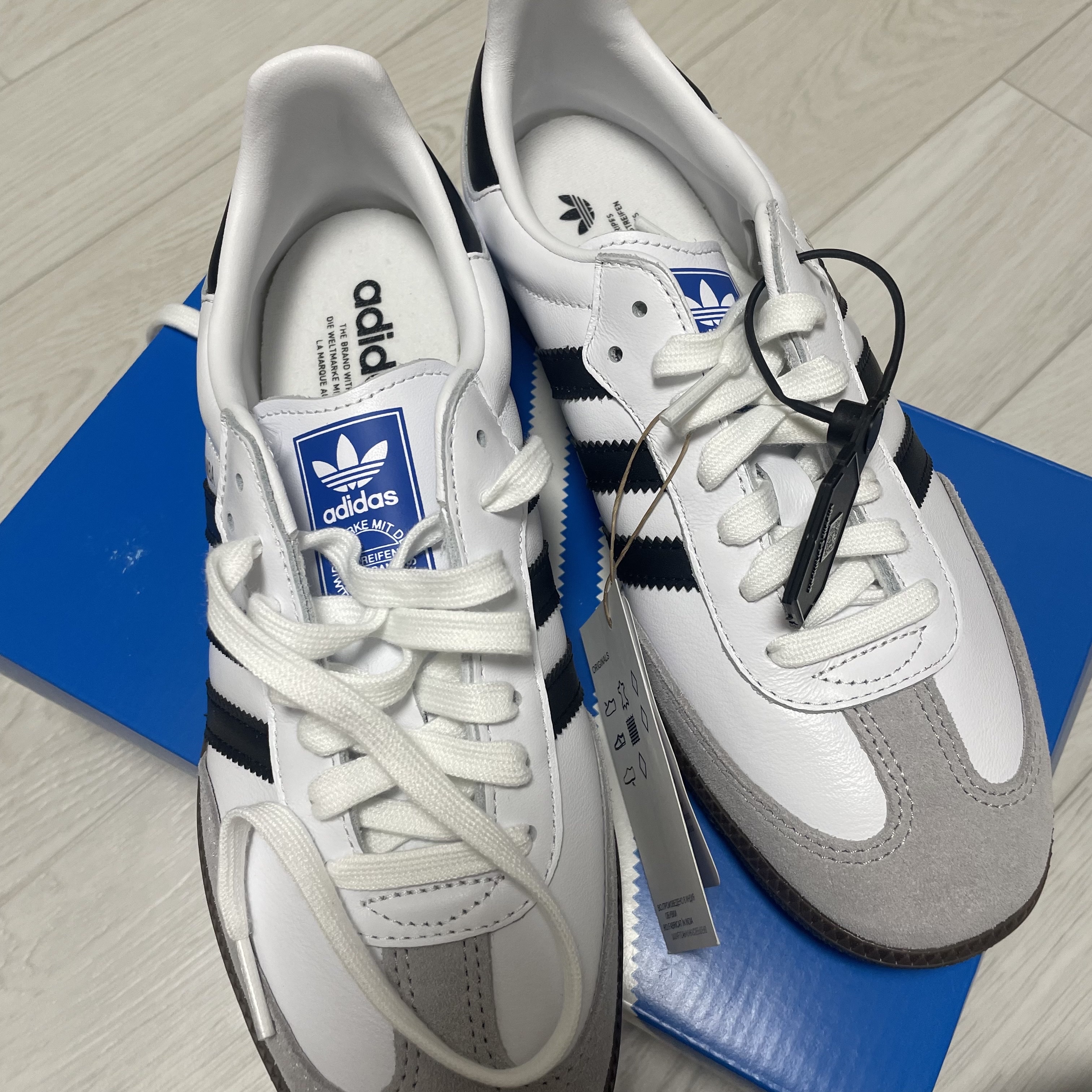 Adidas Samba OG Cloud White 착용 스타일 - 3
