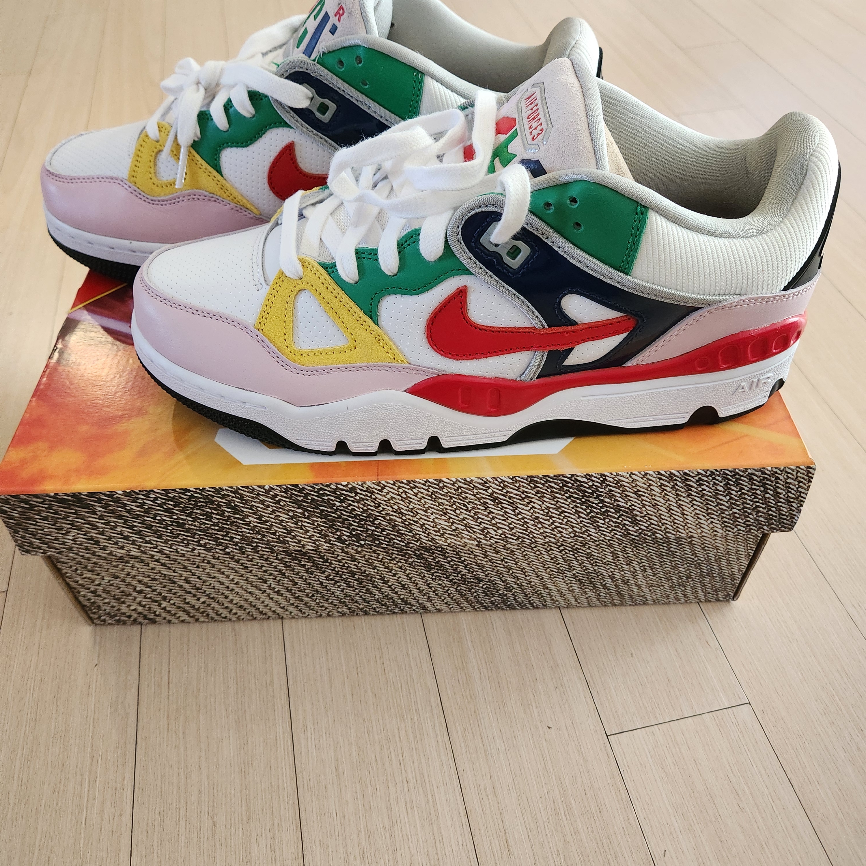 Nike x Nigo Air Force 3 Low SP Blue Void and Tour Yellow 착용 스타일 - 2