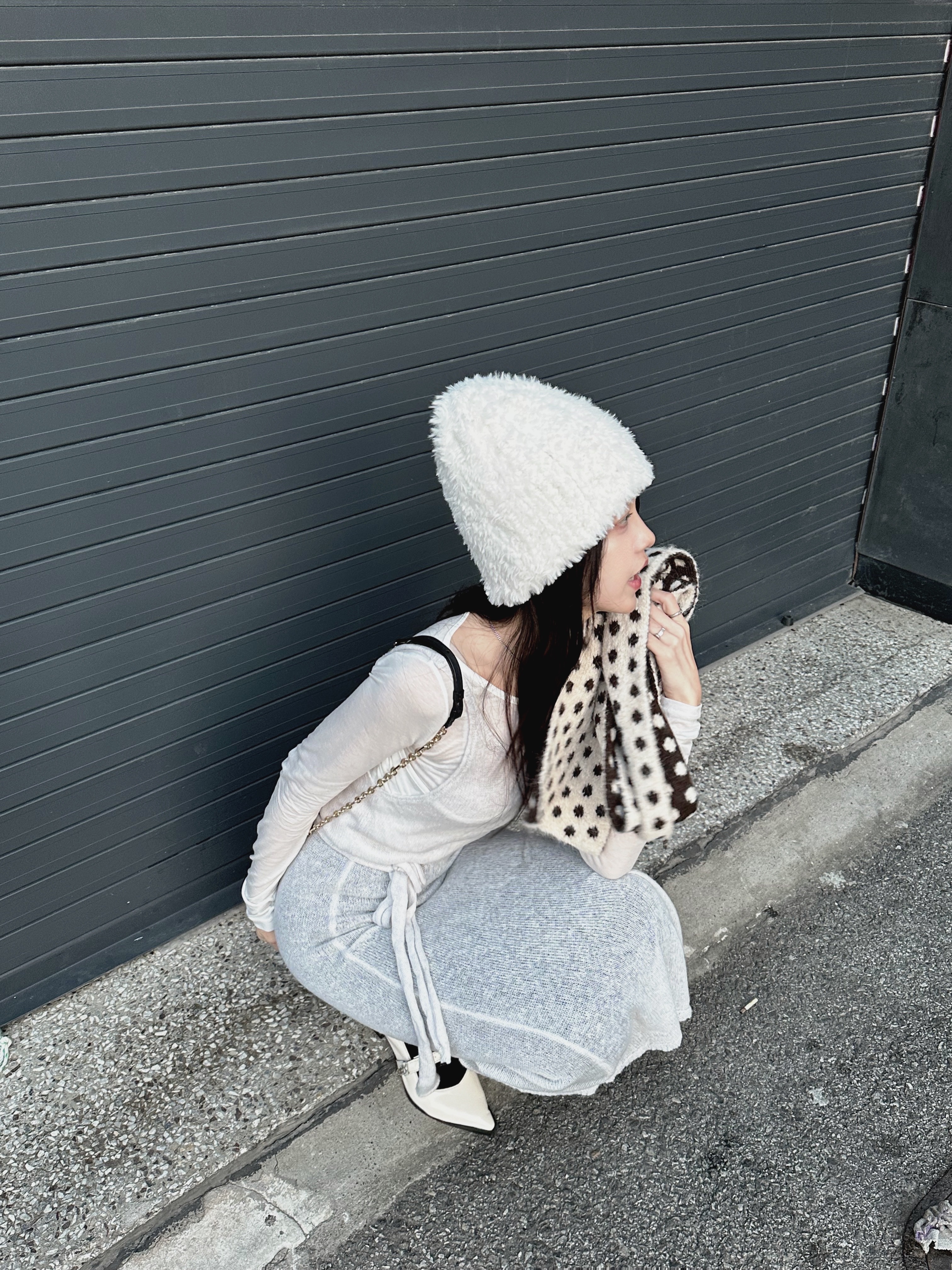 Maison Margiela Glam Slam Red Carpet Bag Black 착용 스타일 - 3