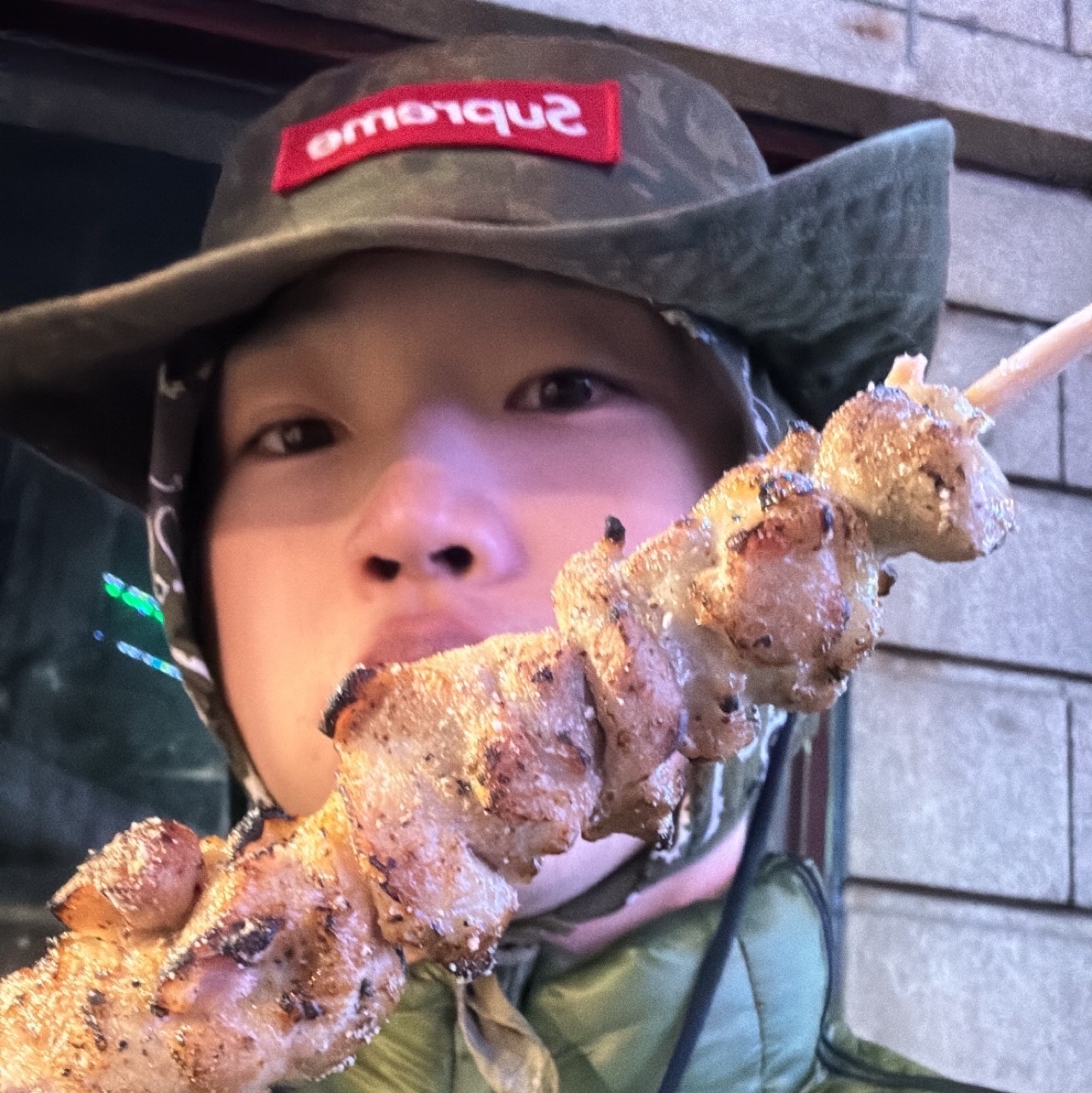 Supreme Military Boonie Flecktarn Camo - 23FW 착용 스타일