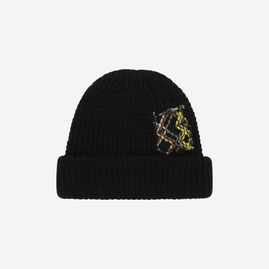 GT24WINTER12 The Greatest Knit Patch Beanie