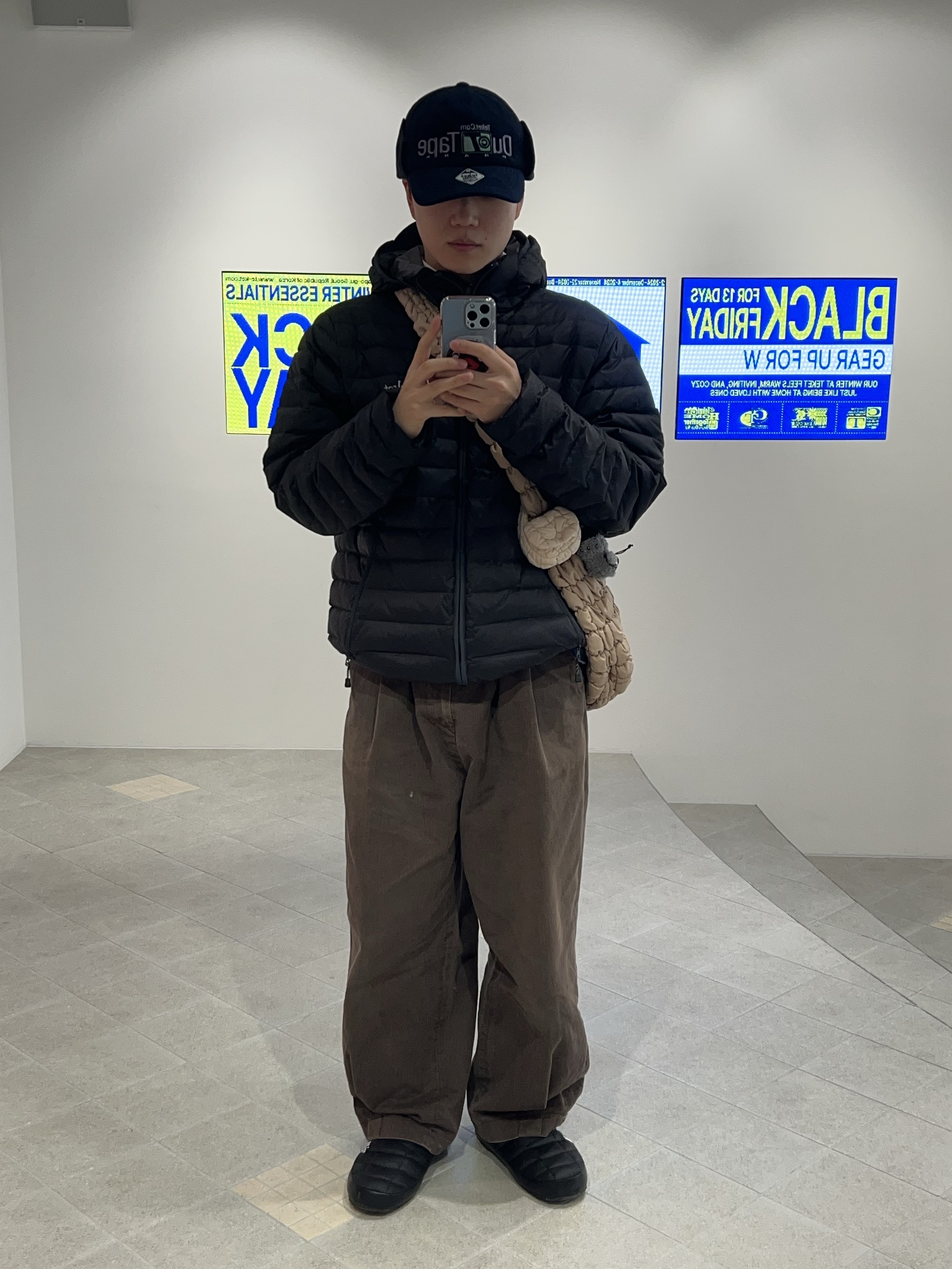 Teket Plan Lightweight Down Jacket Black 착용 스타일 - 4