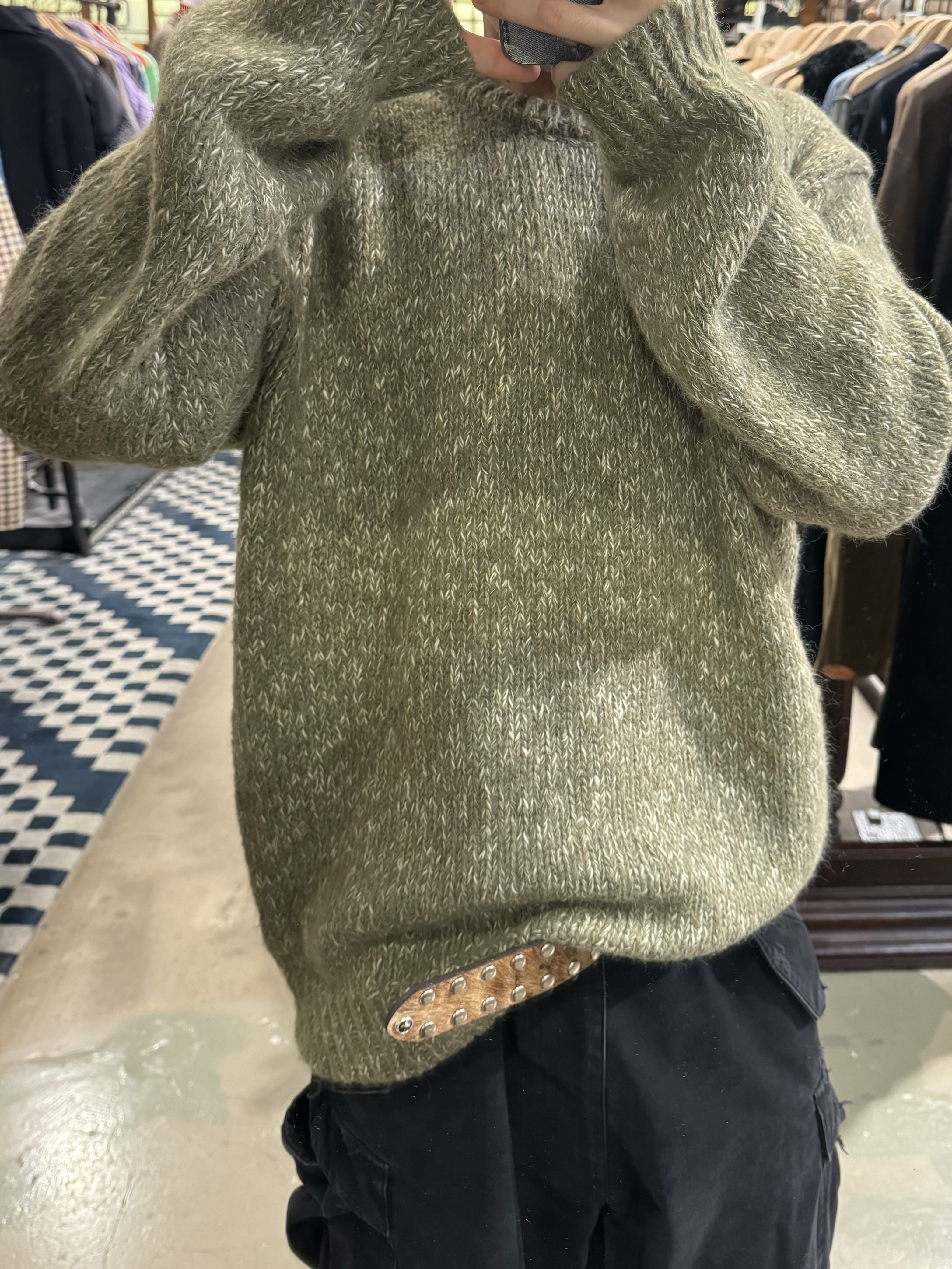 Stussy 8 Ball Studded Belt Raw Cowhide Hair 착용 스타일