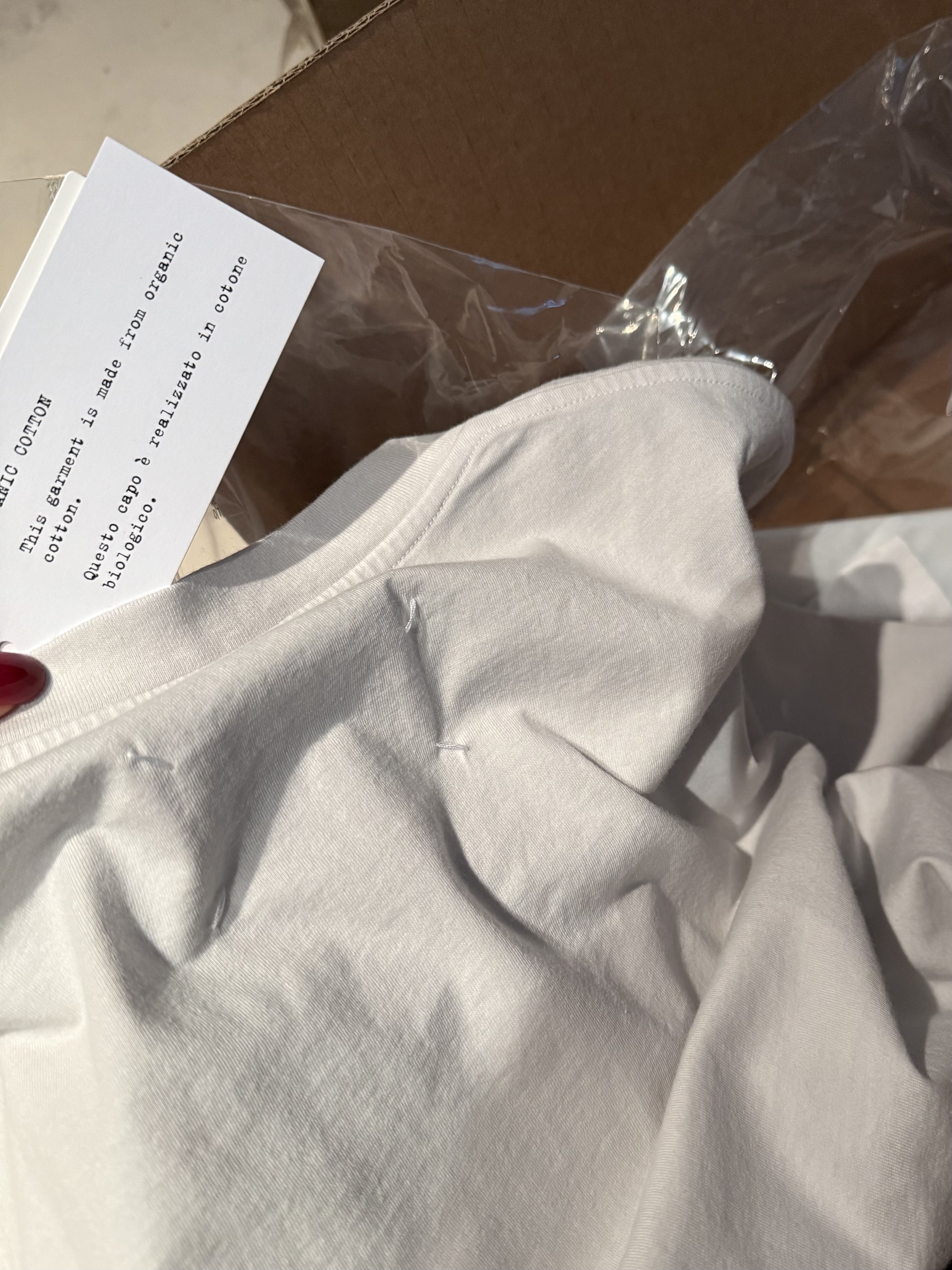 Maison Margiela Organic Cotton T-shirt Light Sky 착용 스타일