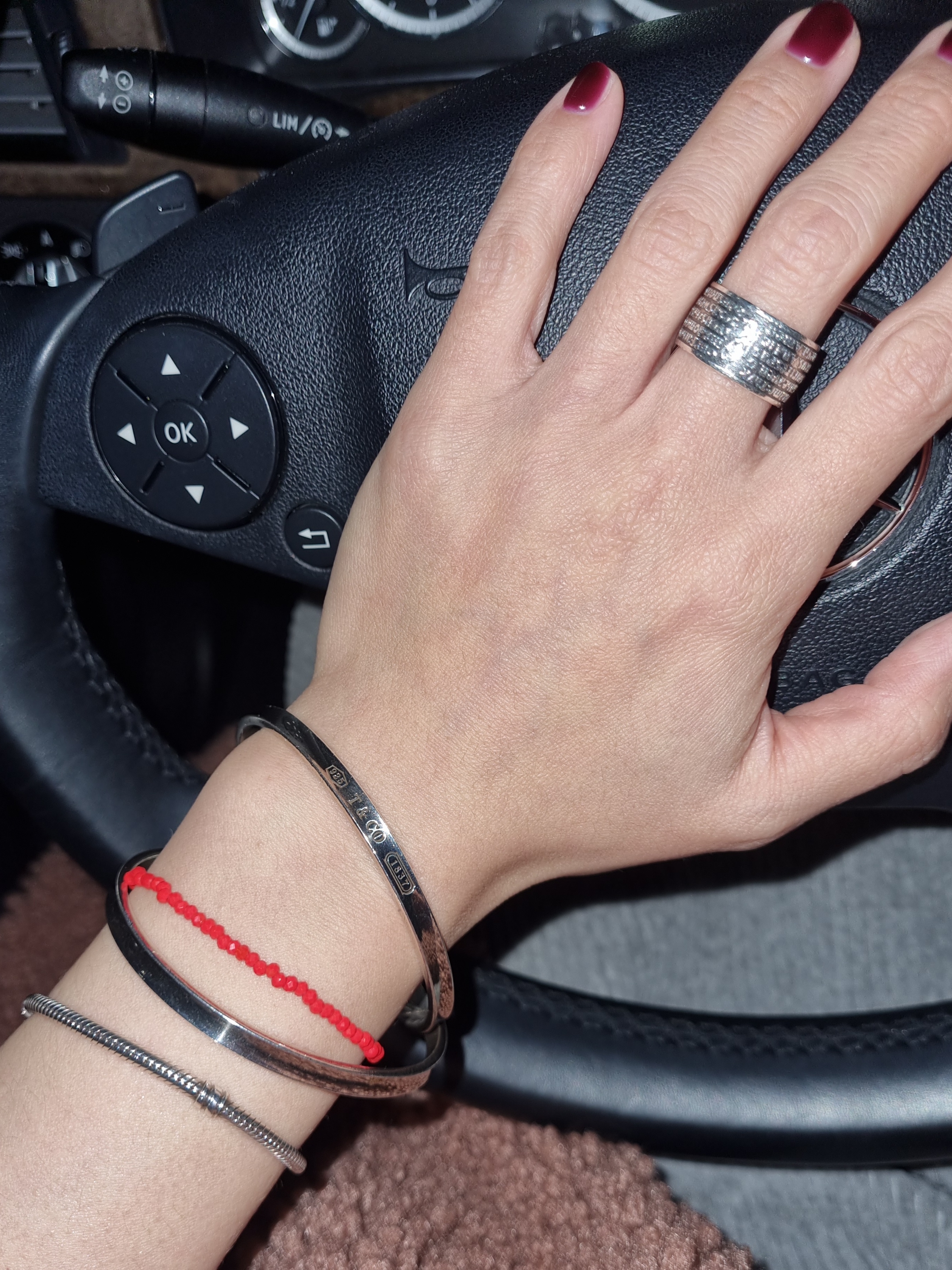 (W) Pandora Moments Snake Chain Bracelet Sterling Silver 착용 스타일 - 2