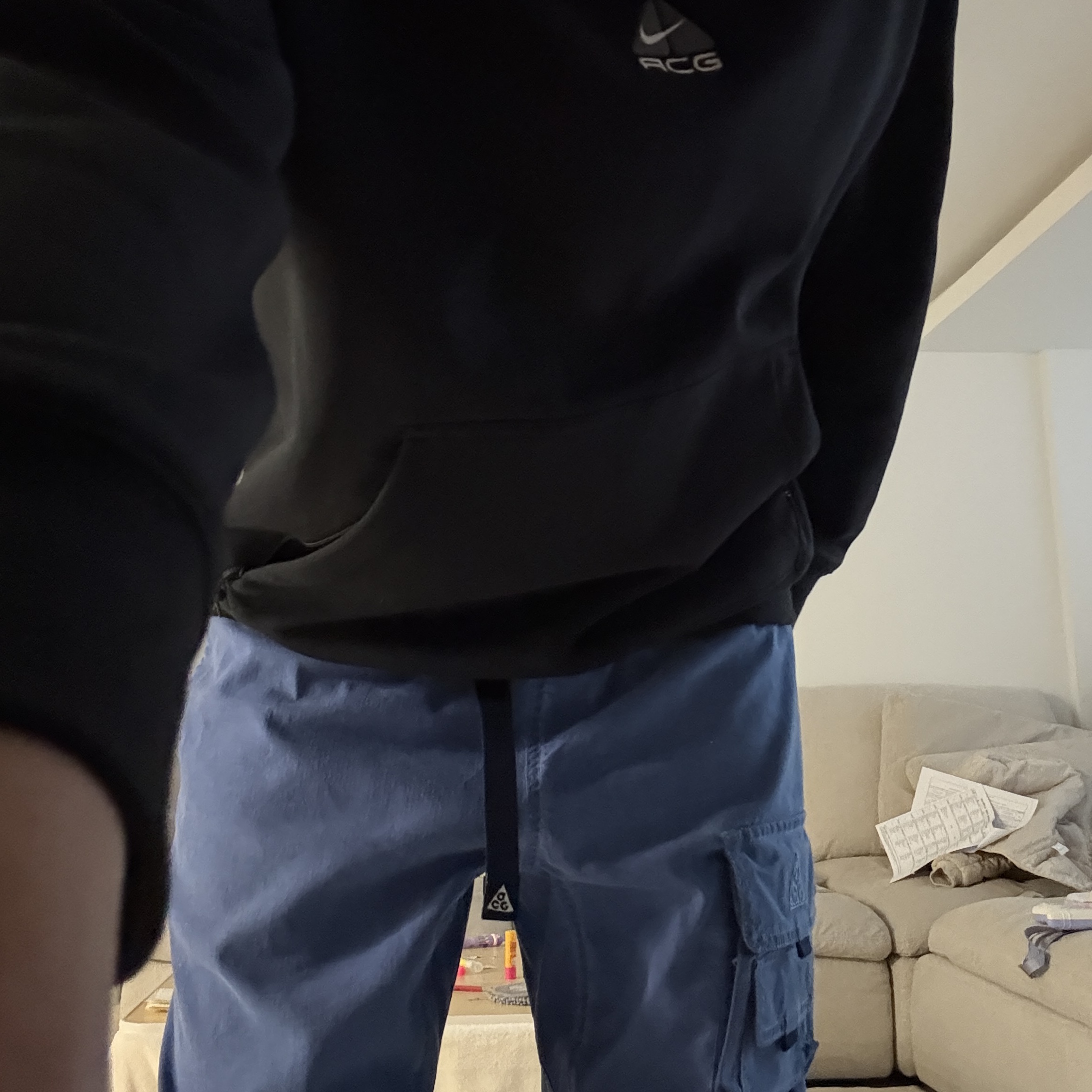 Nike ACG Therma-Fit Fleece Pullover Hoodie Black Anthracite - Asia, Nike ACG Watchman Peak Pants Blue Void - Asia 착용 스타일