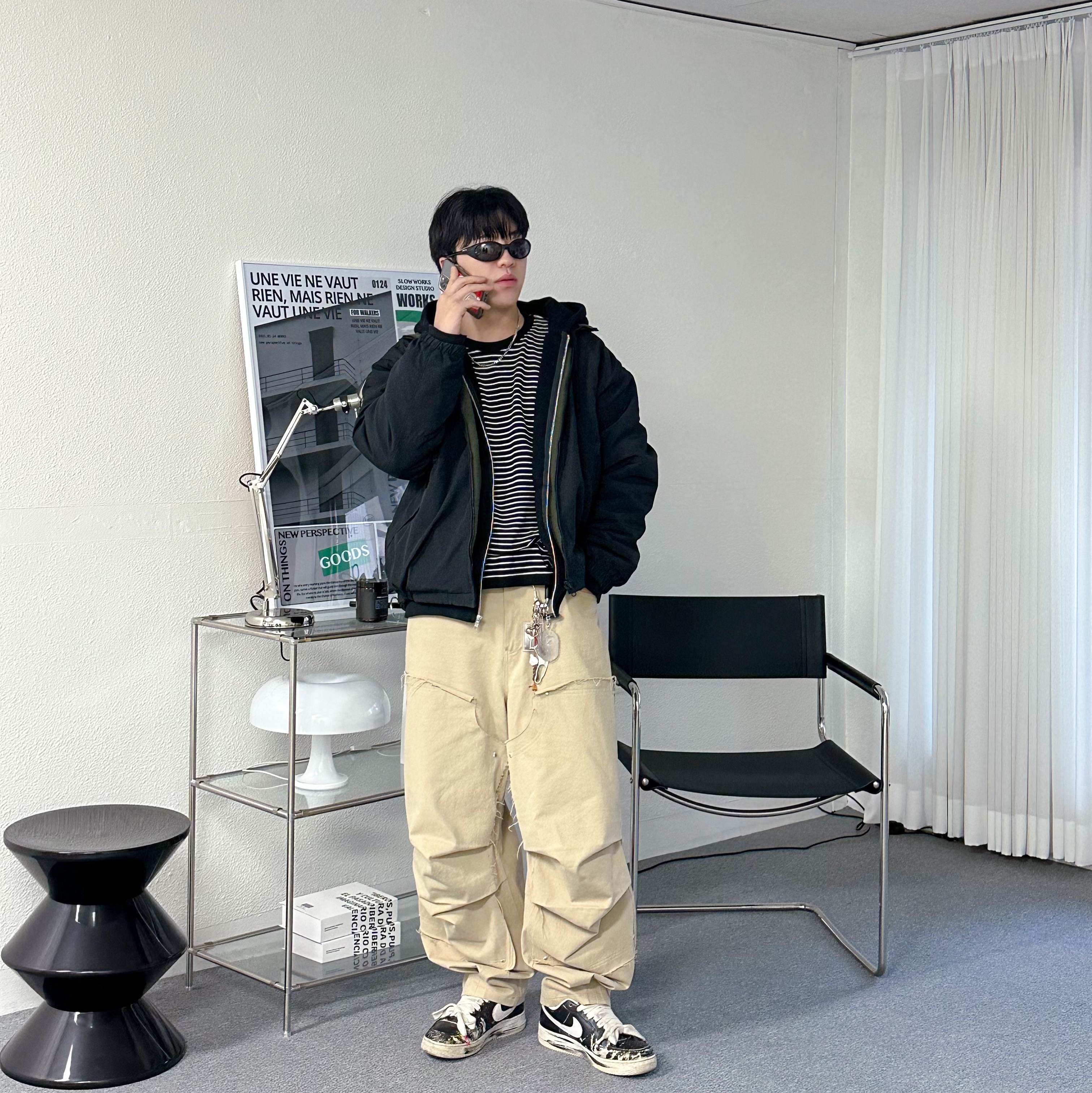 Oakley Eye Jacket Redux Matte Black Frame Prizm Grey Lenses High Bridge Fit, Supreme Small Box Zip Up Hooded Sweatshirt Black - 24FW 착용 스타일 - 2