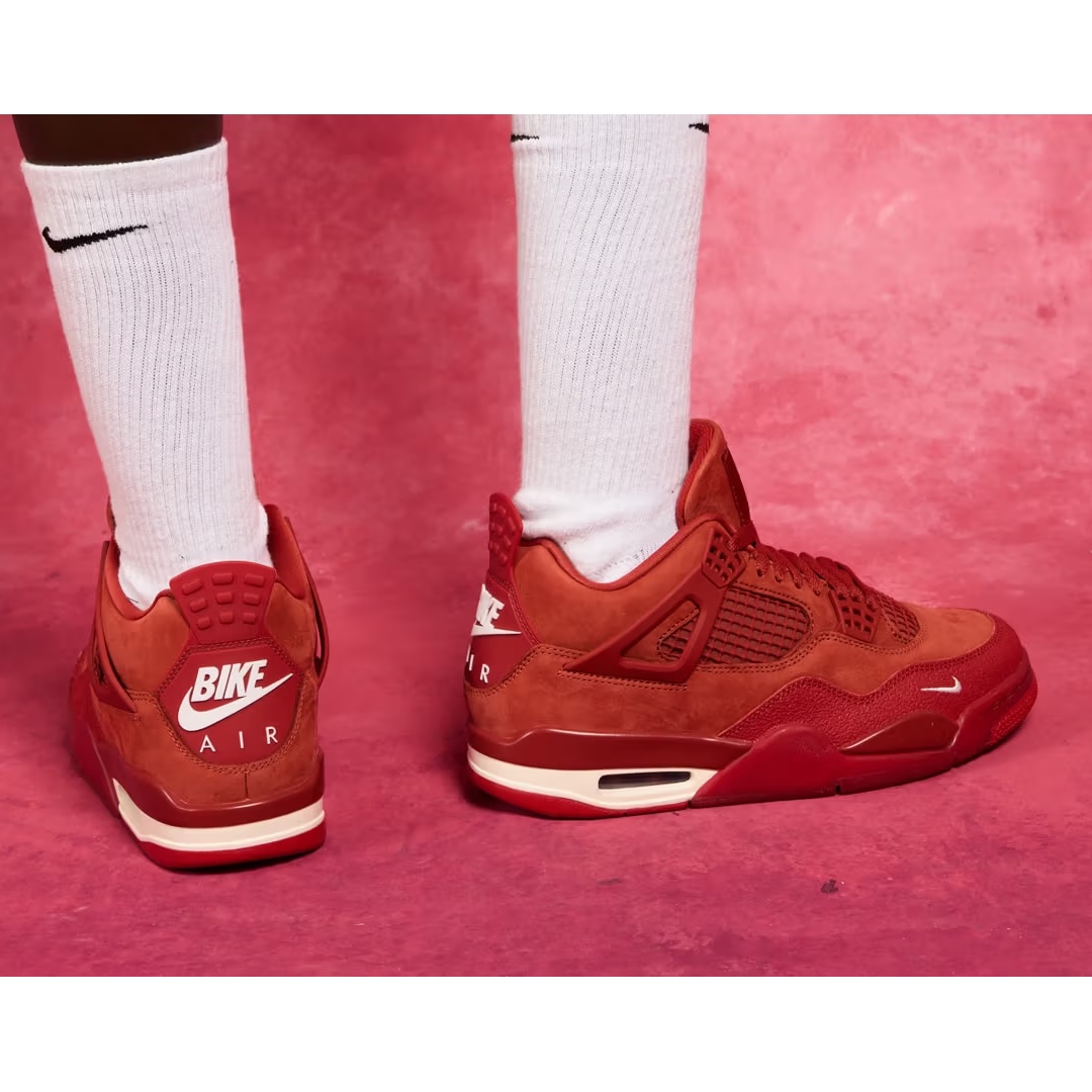 Jordan 4 x Nigel Sylvester Retro OG SP Brick by Brick 착용 스타일 - 2