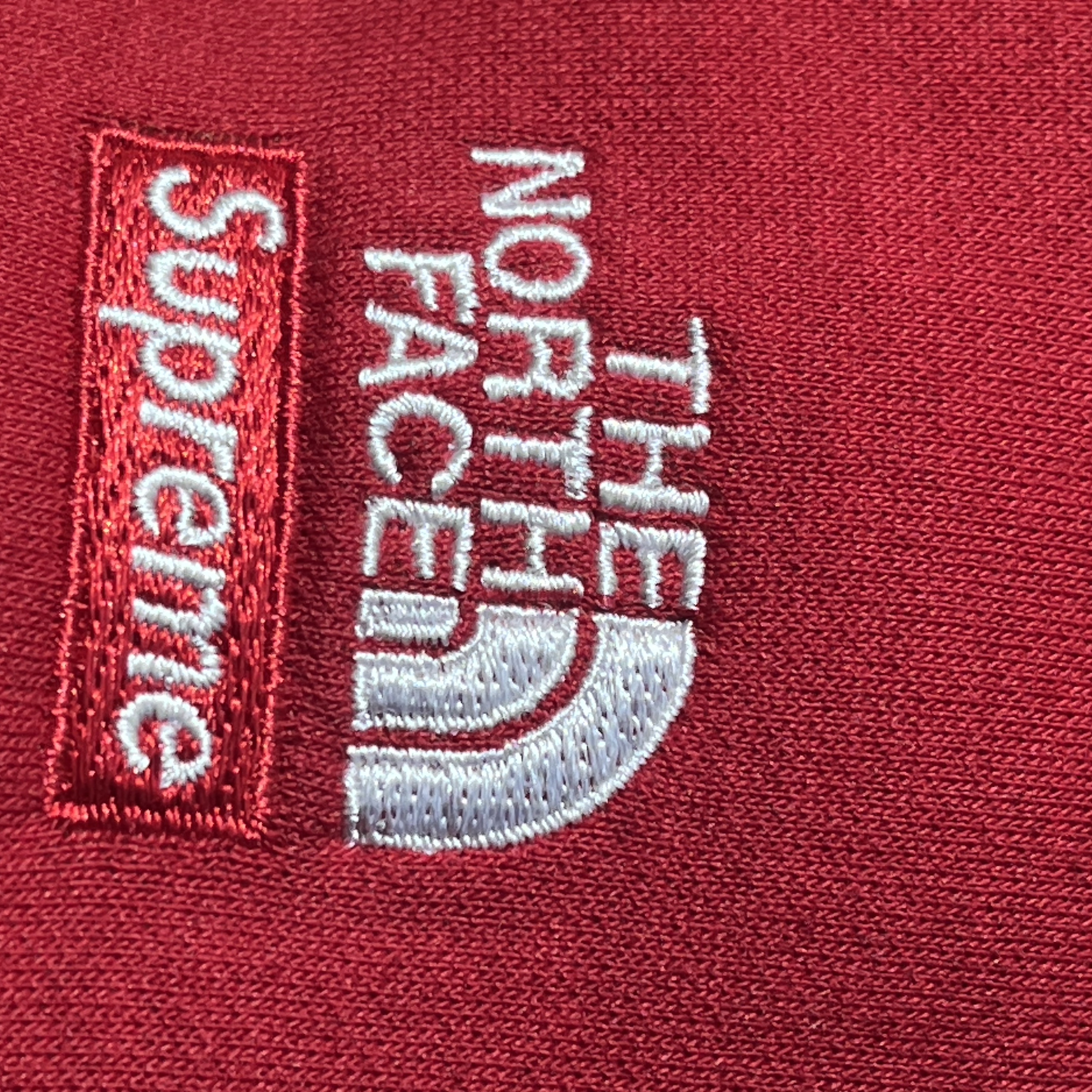 Supreme x The North Face Down Zip Up Hooded Sweatshirt Red - 24FW 착용 스타일 - 5