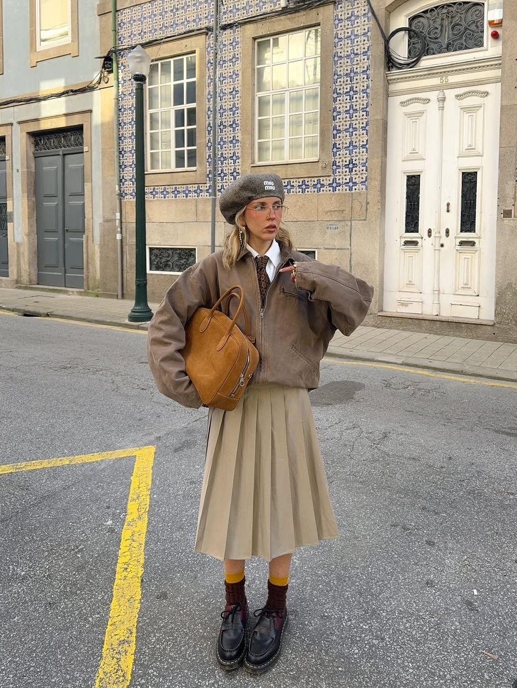 TRUNKPROJECT Knit Skirt Ivory, (W) Dior Mid-Length Flared Skirt Beige Gabardine 착용 스타일 - 4