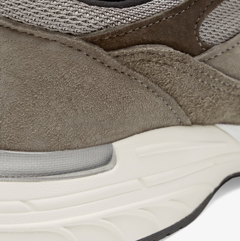 New Balance x JJJJound 993 Made in USA Mushroom White 착용 스타일 - 6