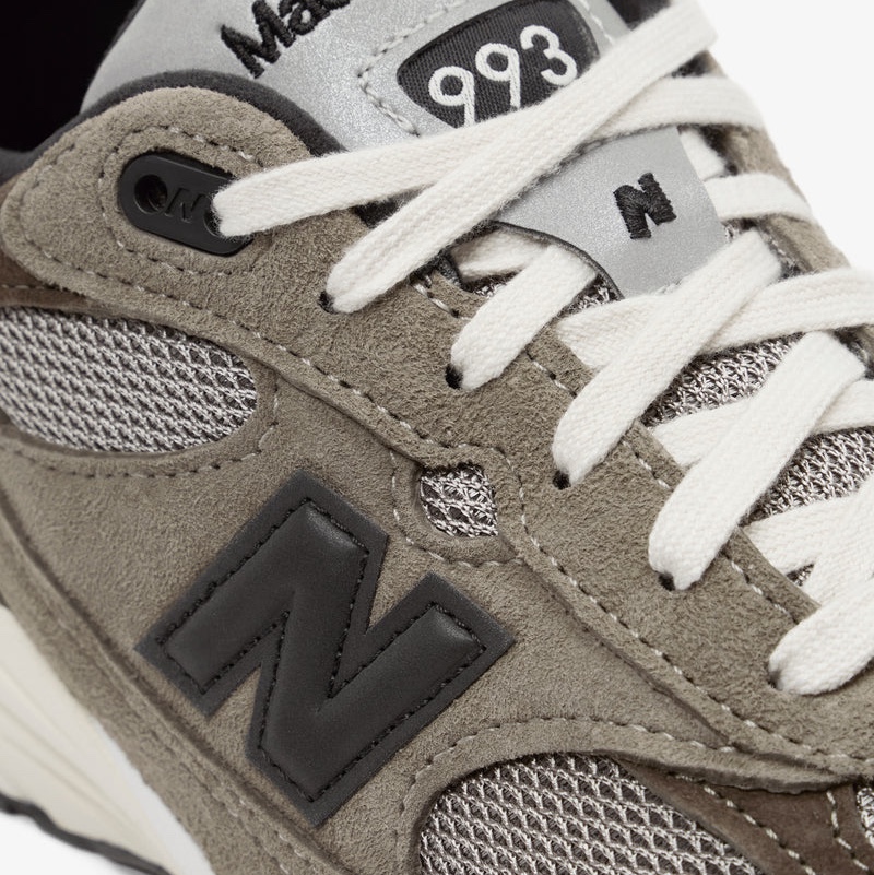 New Balance x JJJJound 993 Made in USA Mushroom White 착용 스타일 - 7