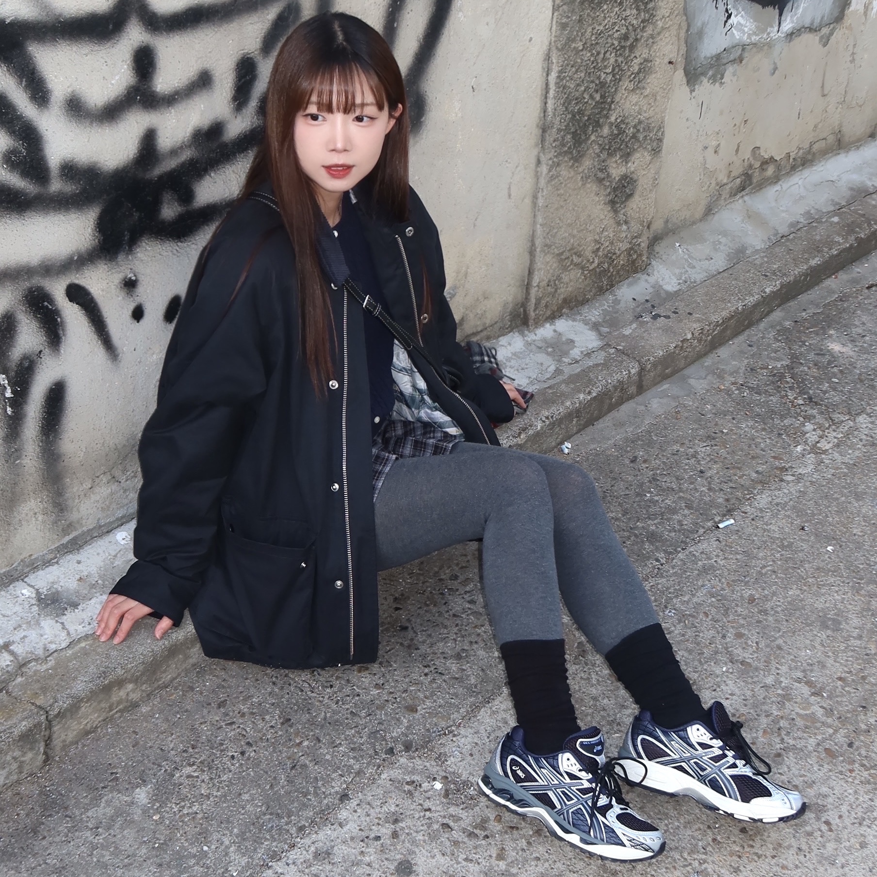 Asics Gel-Nimbus 10.1 Black Midnight 착용 스타일 - 1