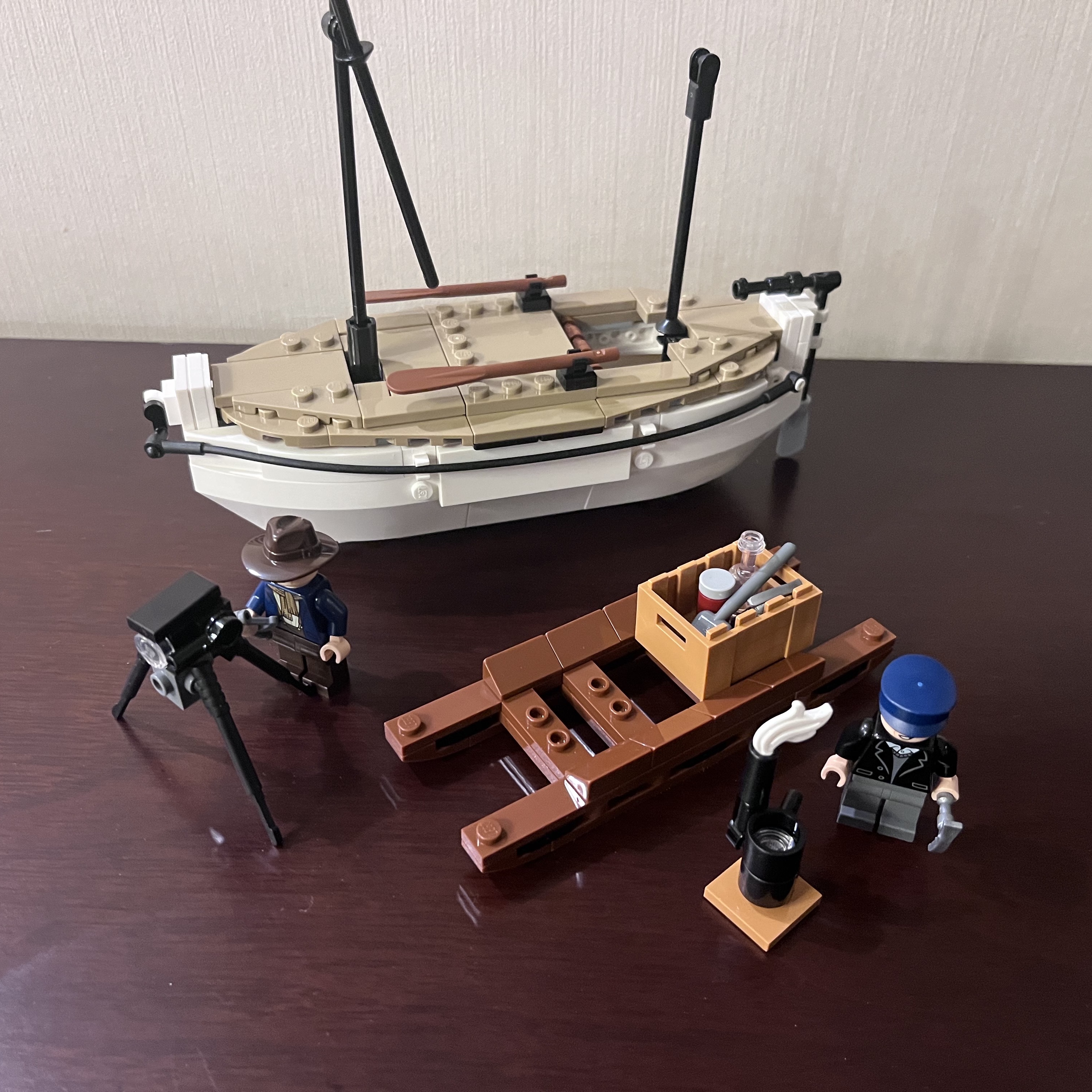 Lego Icon Shackleton's Lifeboat 착용 스타일 - 3