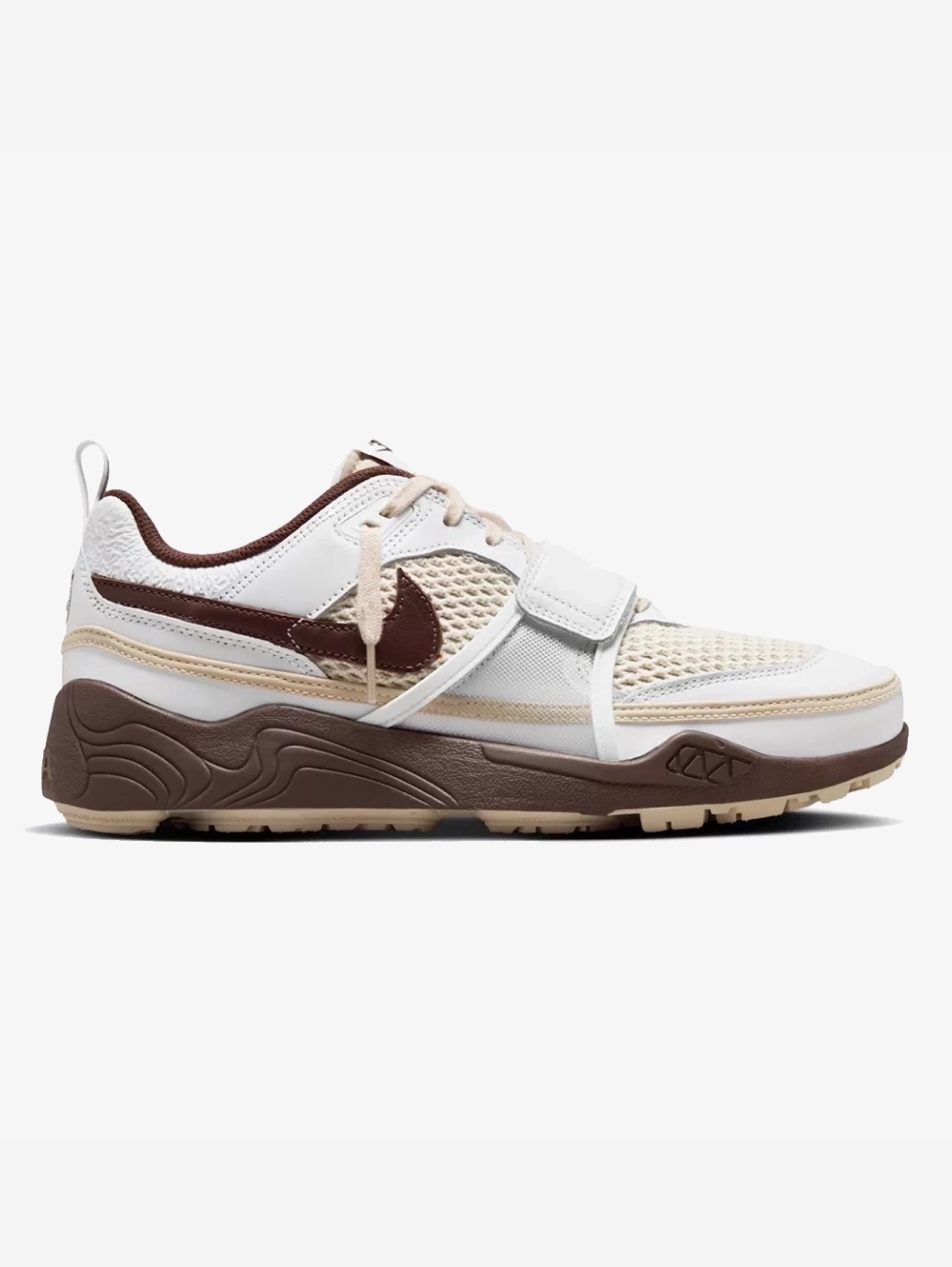 Nike x Travis Scott Zoom Field Jaxx White and Light Chocolate 착용 스타일 - 4