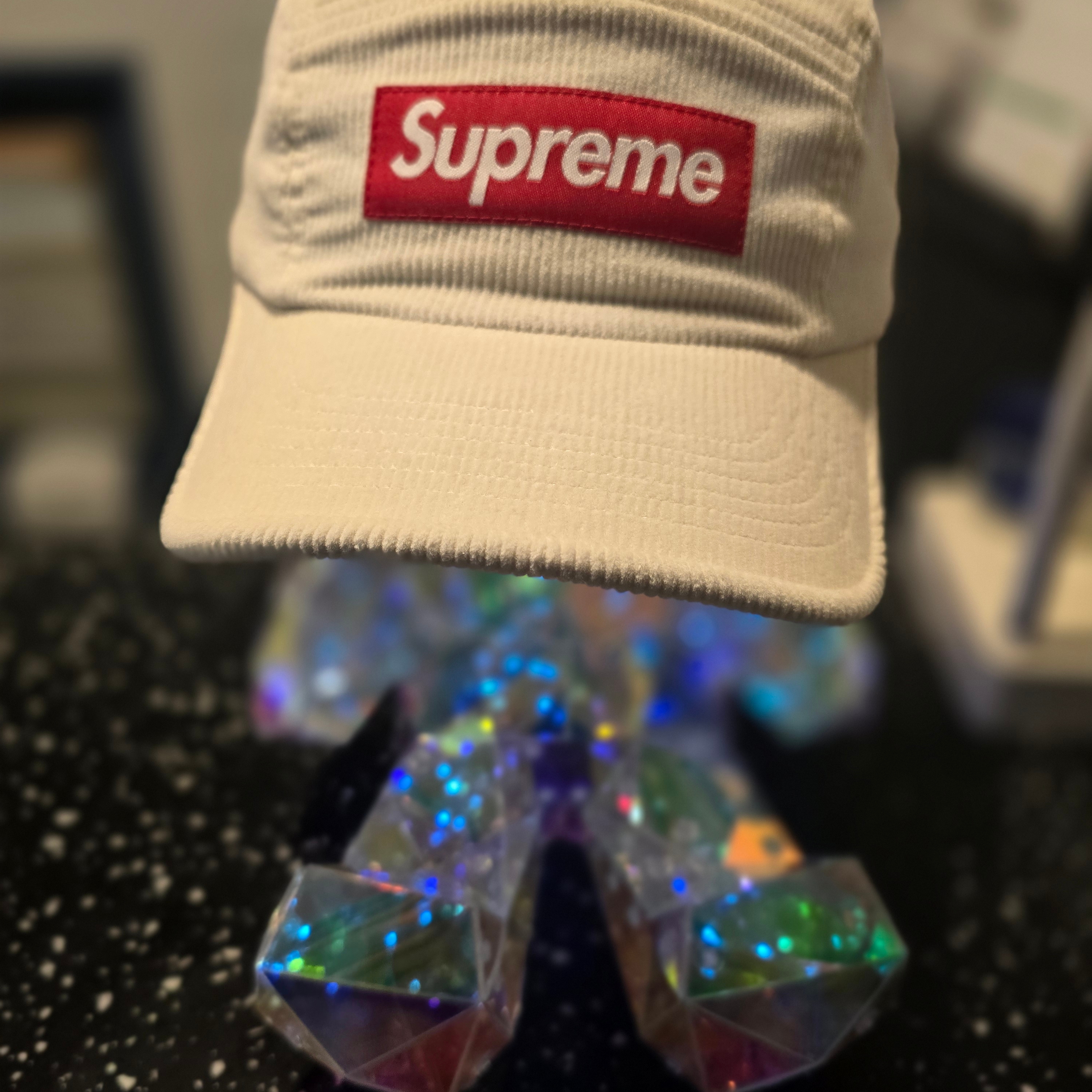 Supreme Corduroy Camp Cap White - 22FW 착용 스타일 - 1