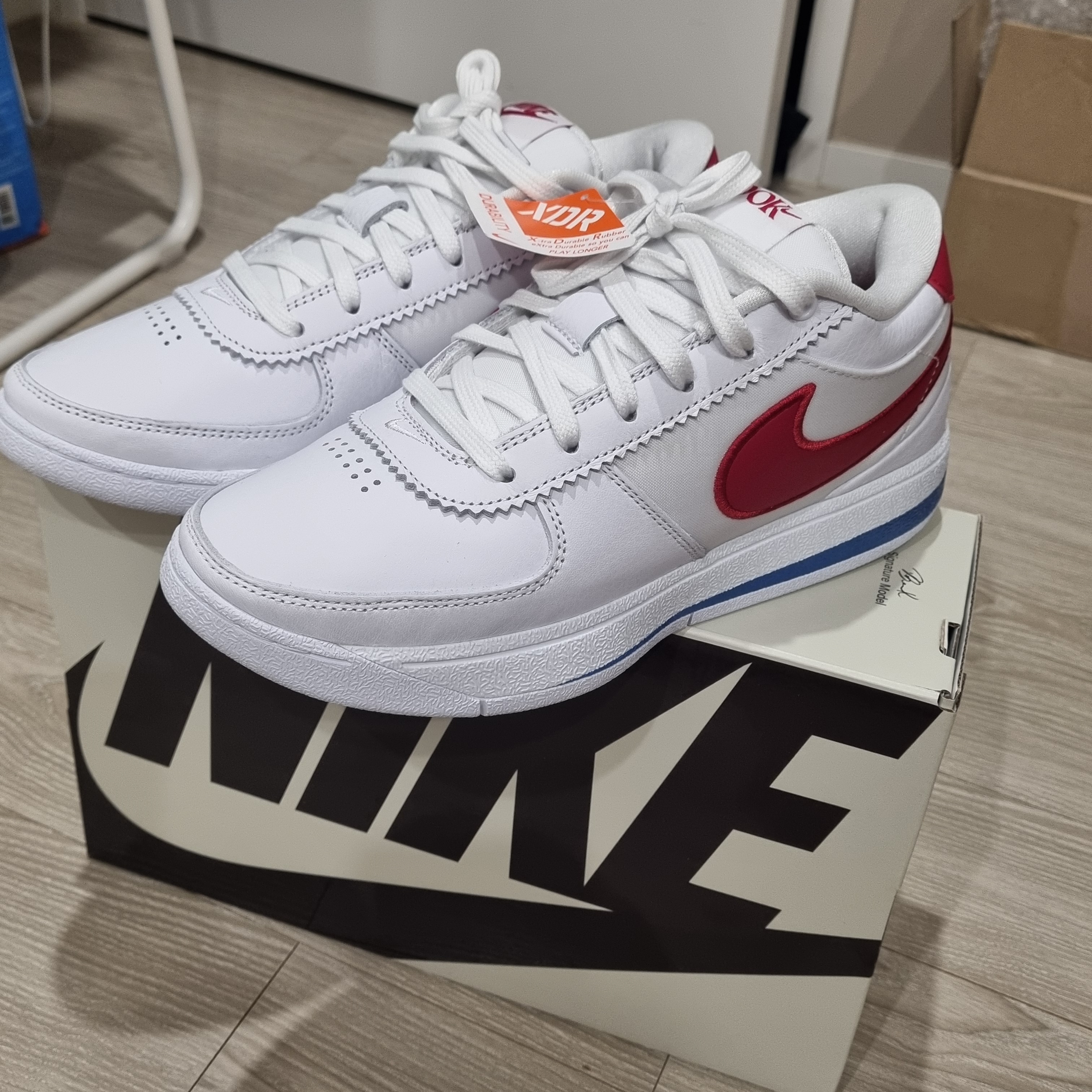 Nike Book 1 EP Forrest Gump 착용 스타일 - 2