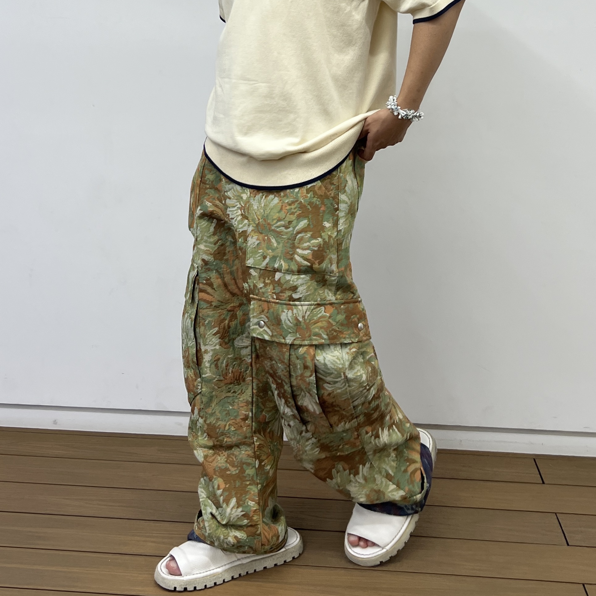 Hono Report Jacquard Cargo Pants Green Garden 착용 스타일