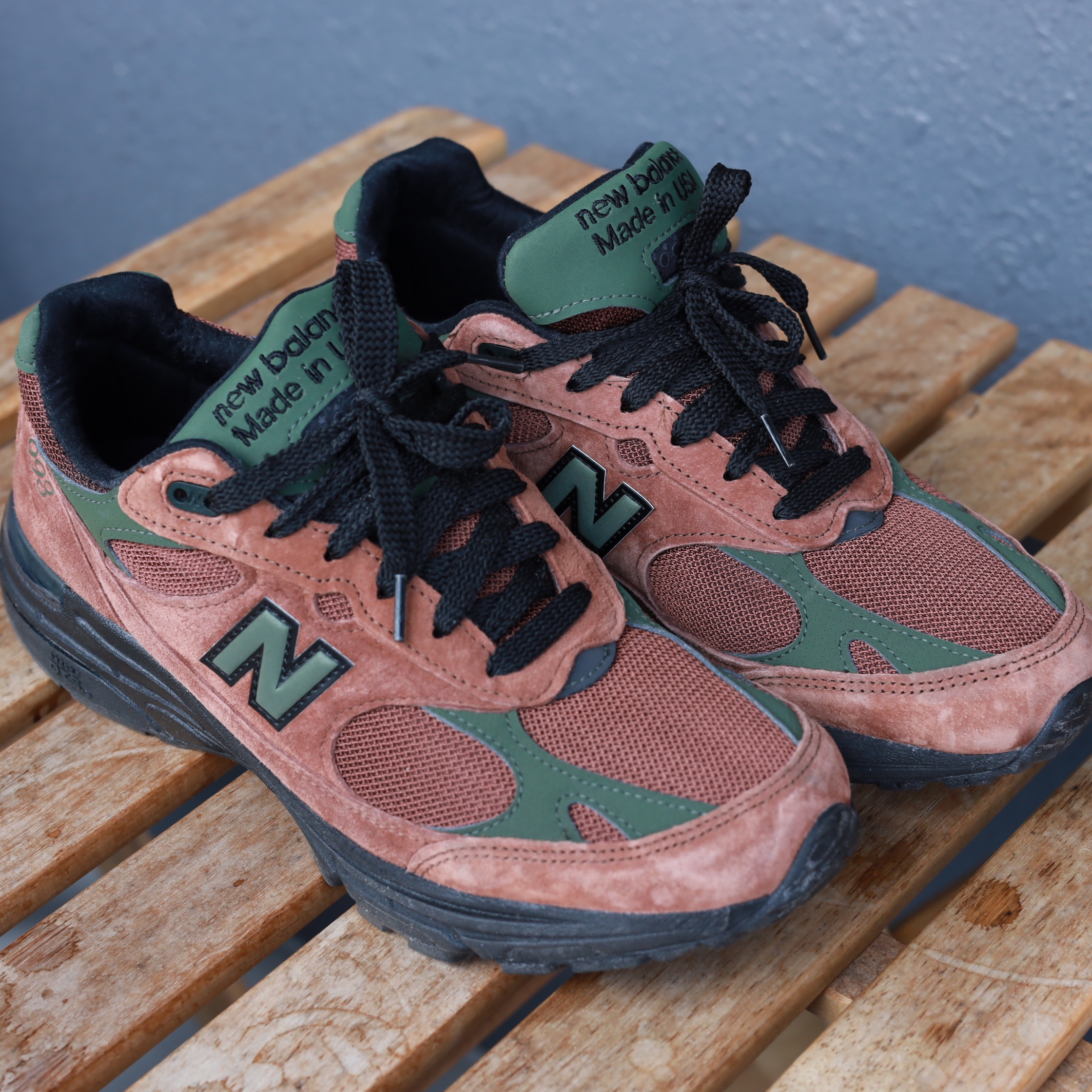 New Balance 993 Made in USA Black - D Standard, New Balance x Aime Leon Dore 993 Made in USA Brown 착용 스타일 - 2