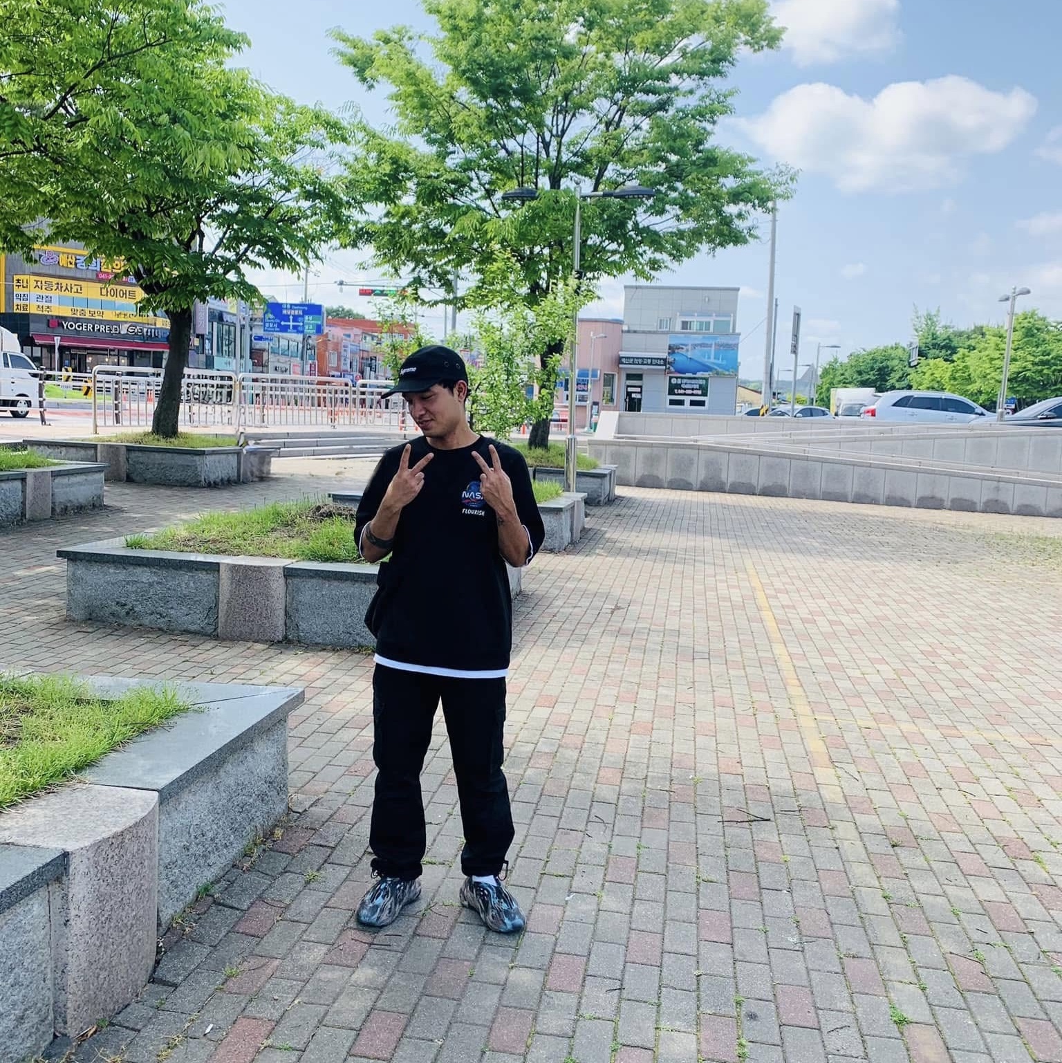 thureintun13698님의 스타일