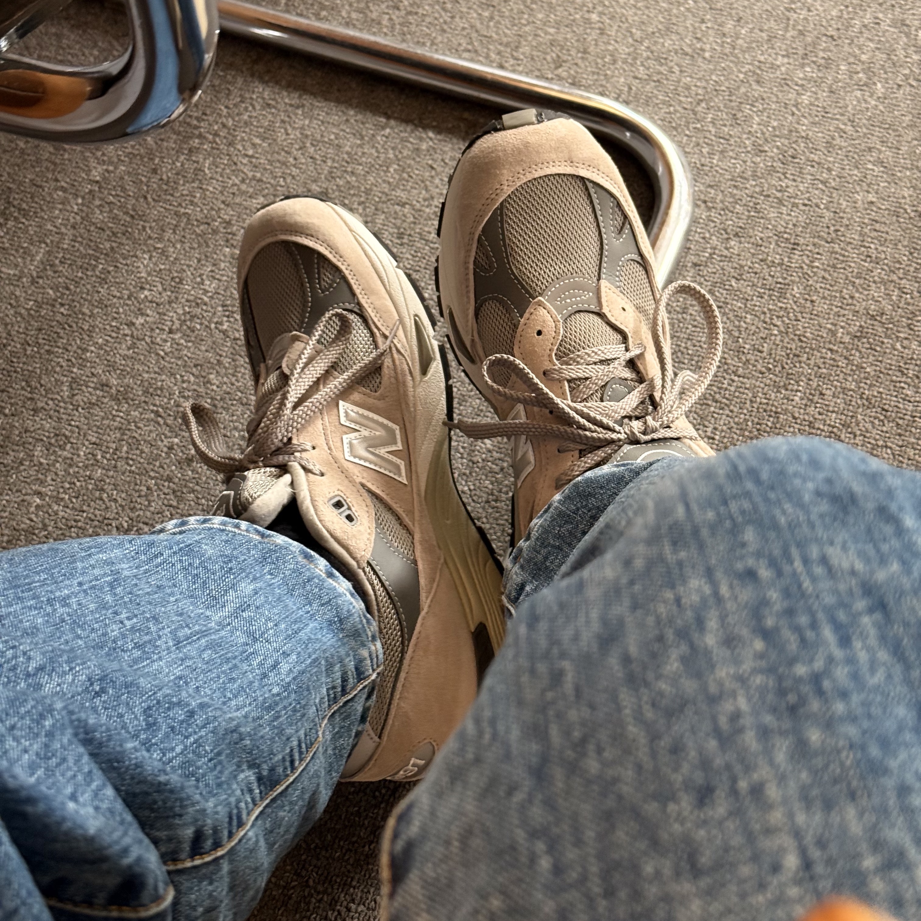 New Balance 991 Made in UK Grey 착용 스타일