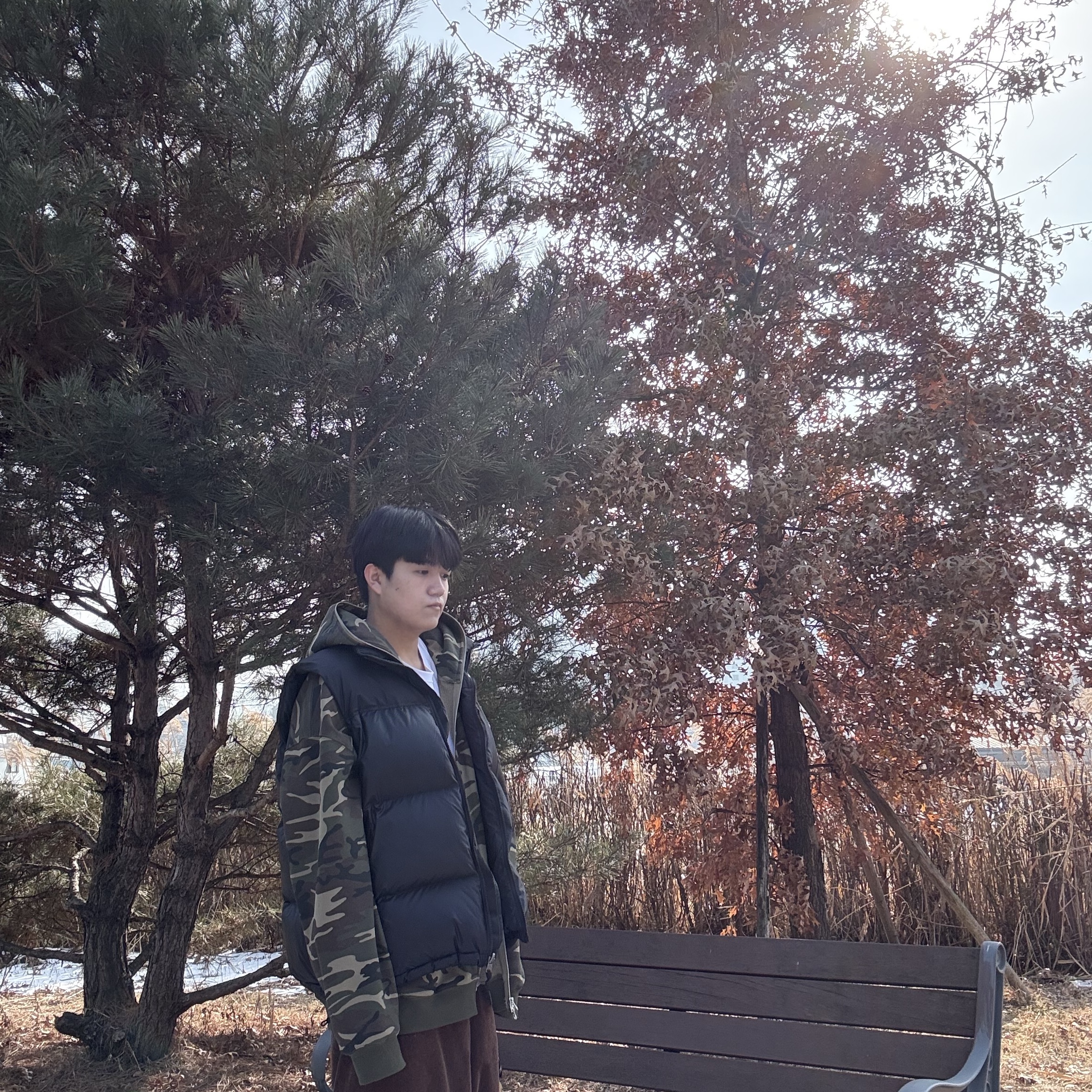 The North Face 1996 Retro Nuptse Vest Black 착용 스타일 - 5