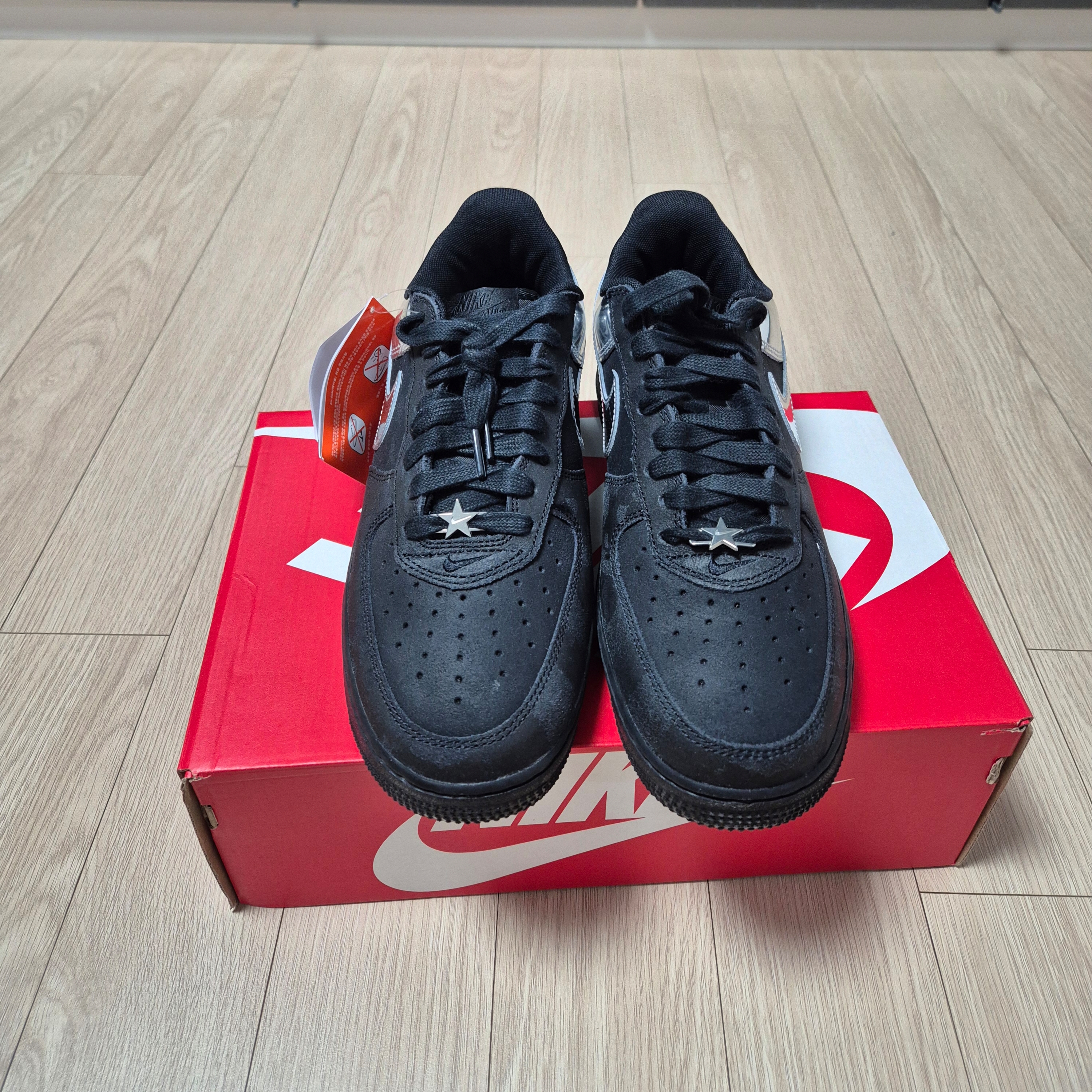 Nike Air Force 1 Low Retro All-Star 착용 스타일 - 8