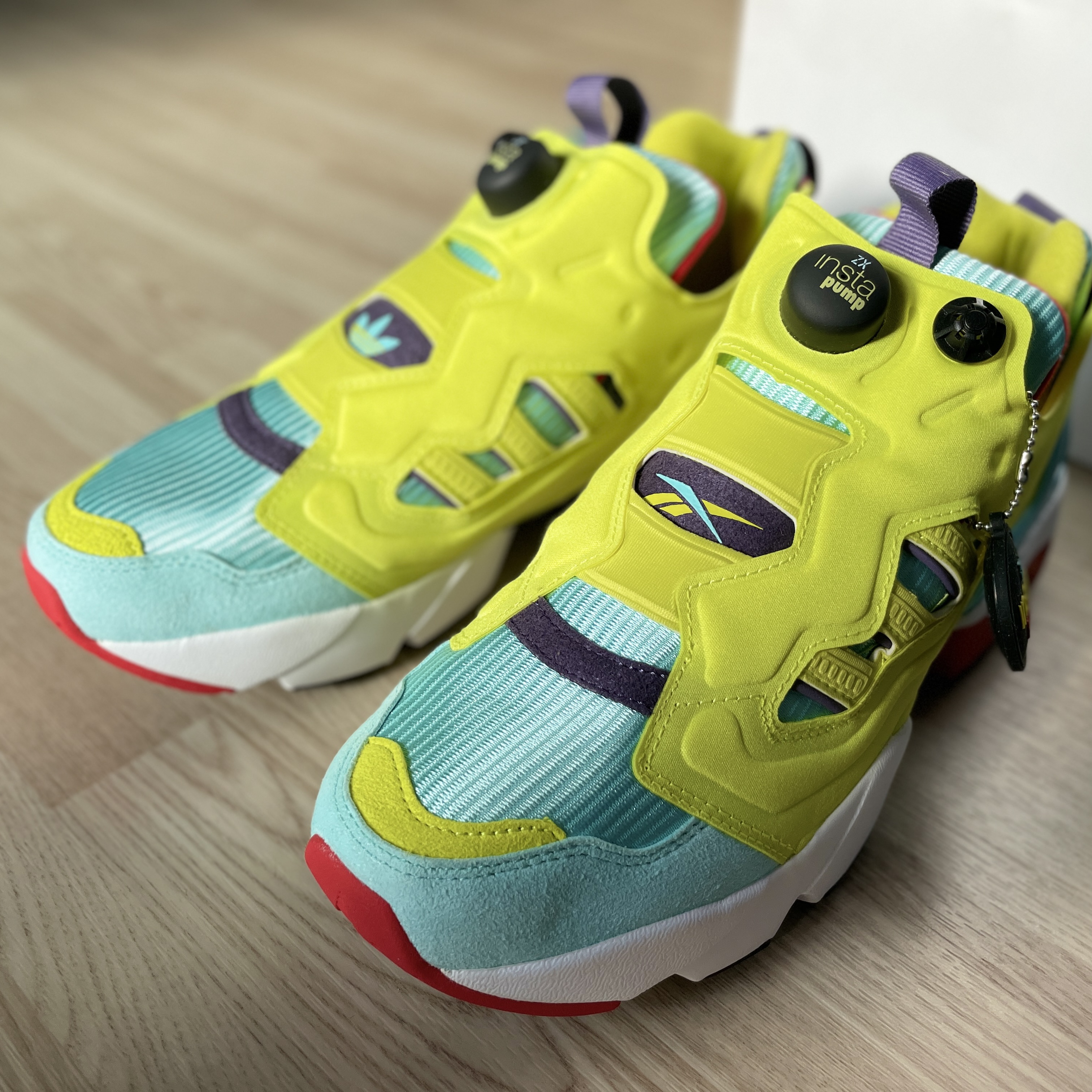 Adidas x Reebok ZX Fury Aqua Citron 착용 스타일 - 2