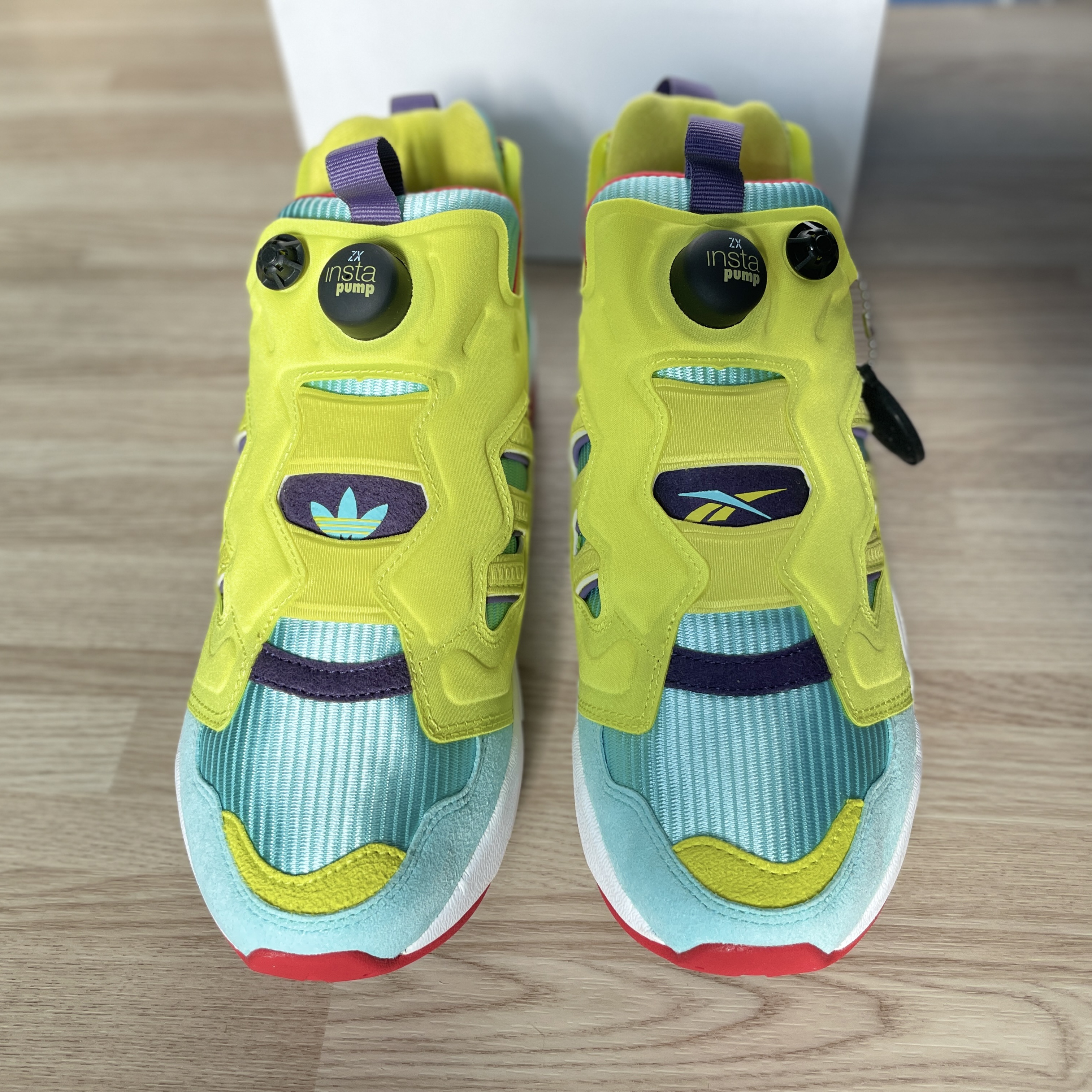 Adidas x Reebok ZX Fury Aqua Citron 착용 스타일 - 3
