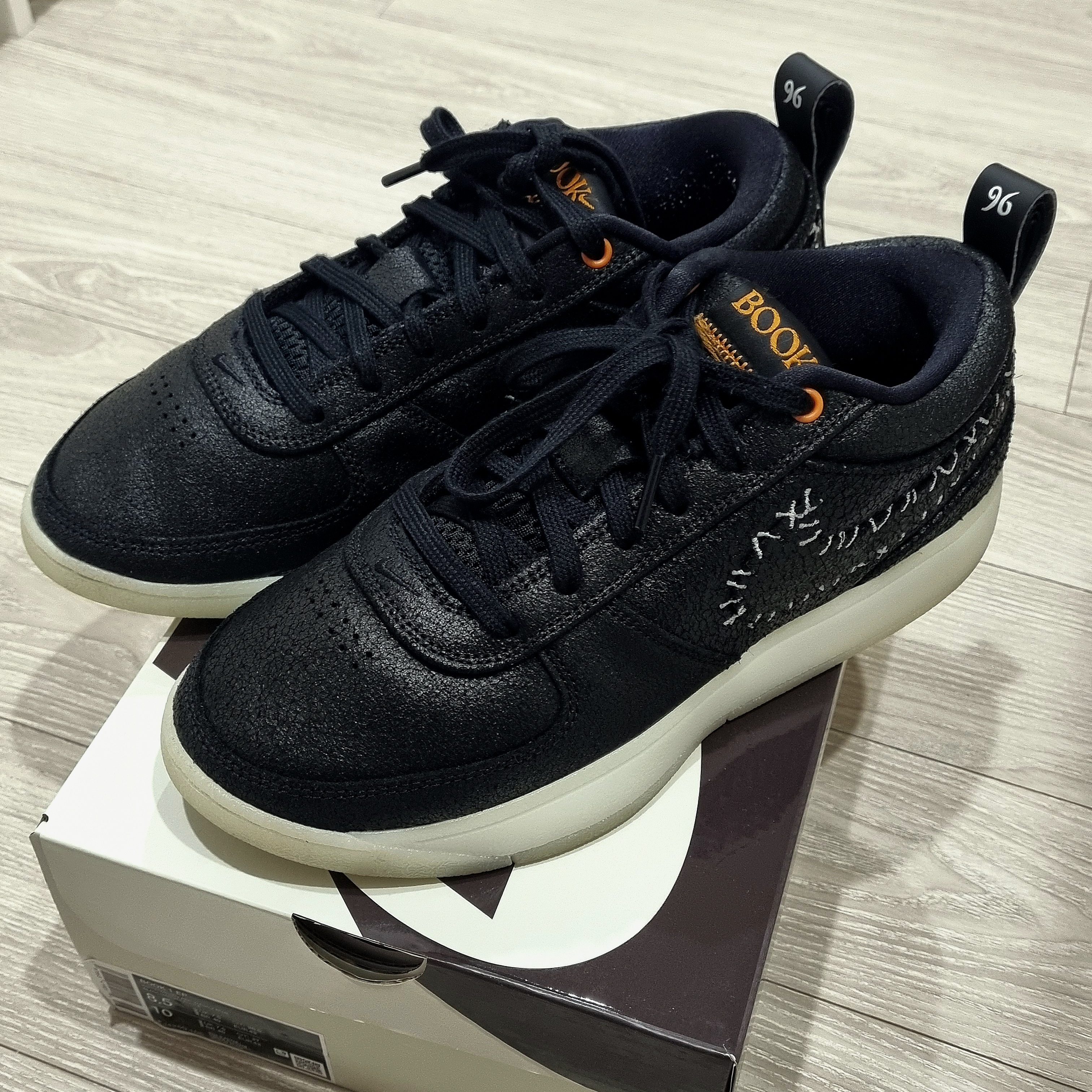 Nike Book 1 EP Halloween 착용 스타일 - 1