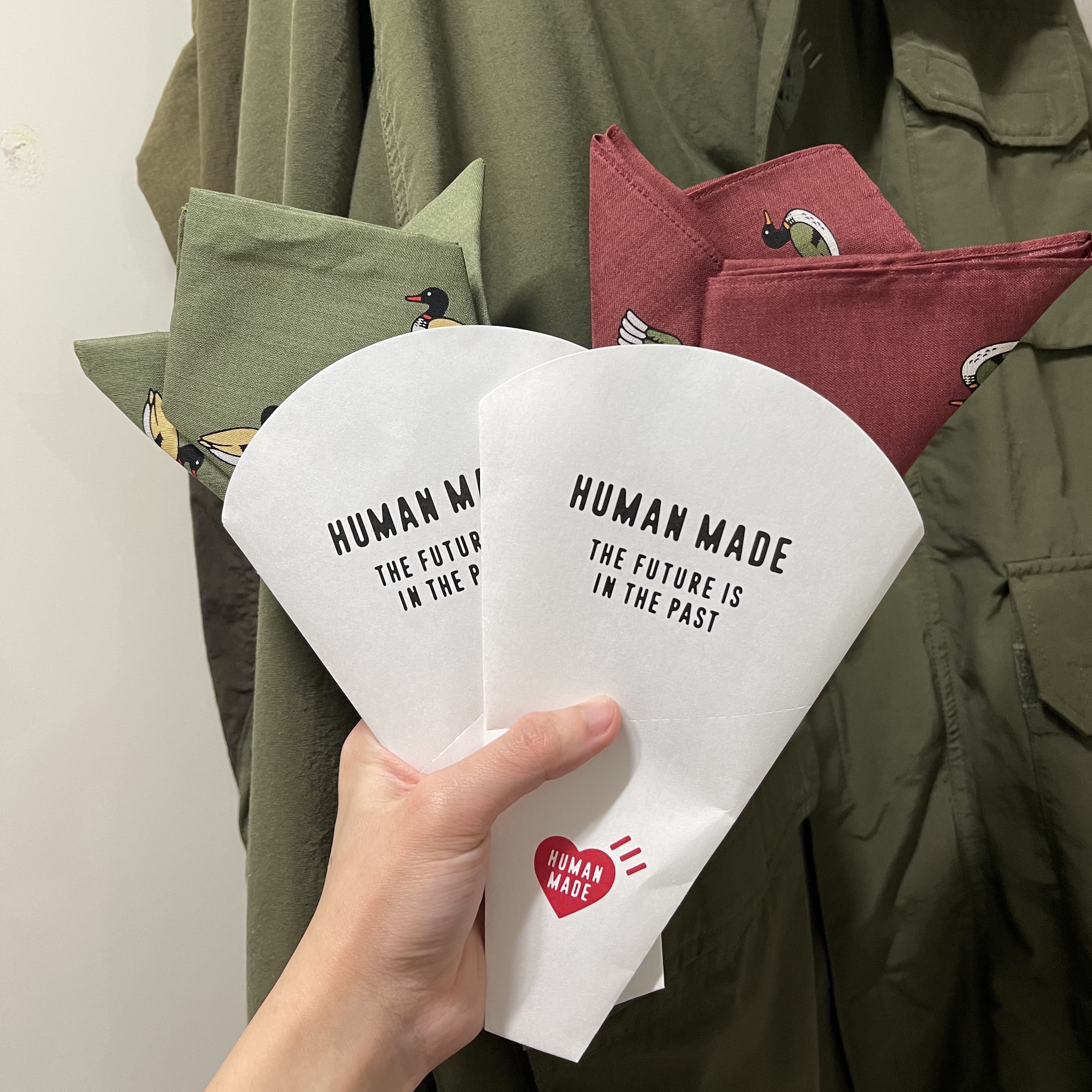 Human Made Bandana #1 Red, Human Made Bandana #1 Olive Drab 착용 스타일