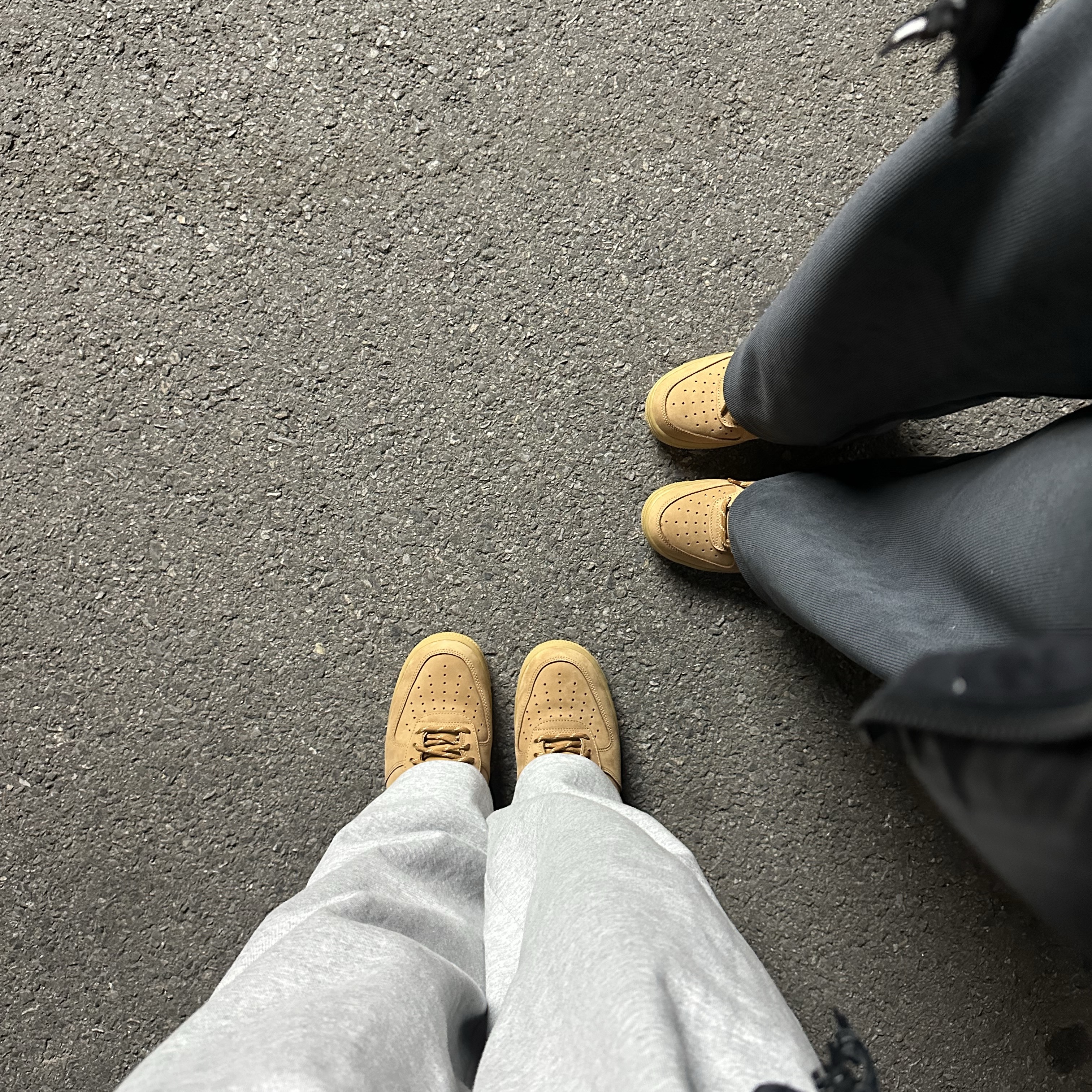 Nike Air Force 1 '07 WB Flax, (W) Nike Air Force 1 '07 WB Flax Wheat 착용 스타일