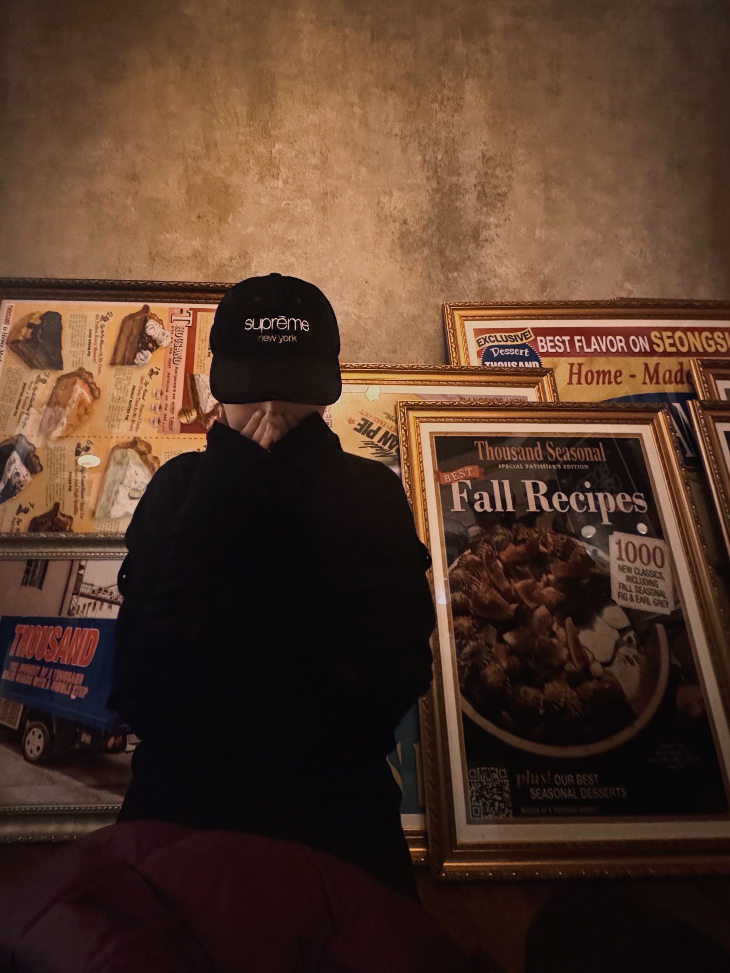 Supreme Gore-Tex Corduroy Classic Logo 6-Panel Black - 21FW, (W) Mischief Color Blocked Fleece Anorak Khaki 착용 스타일 - 3
