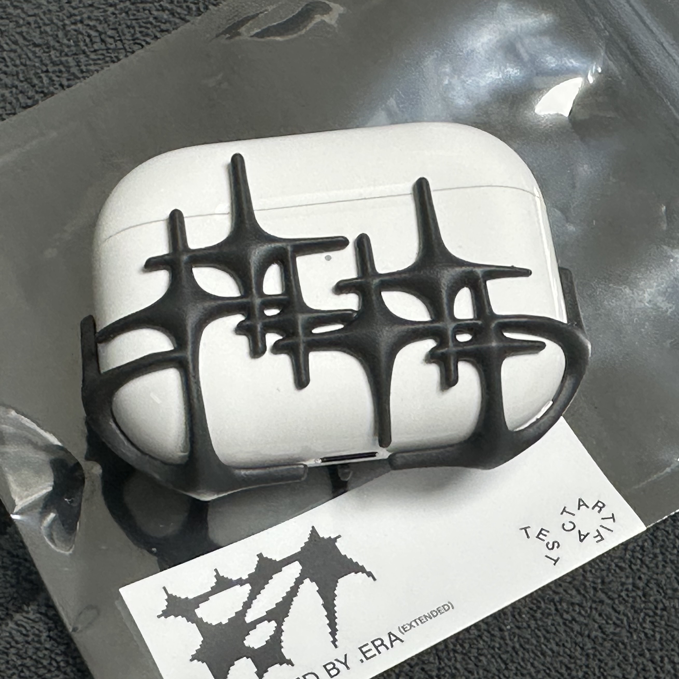 Test Artifact Era Pro 002 Black 착용 스타일 - 2