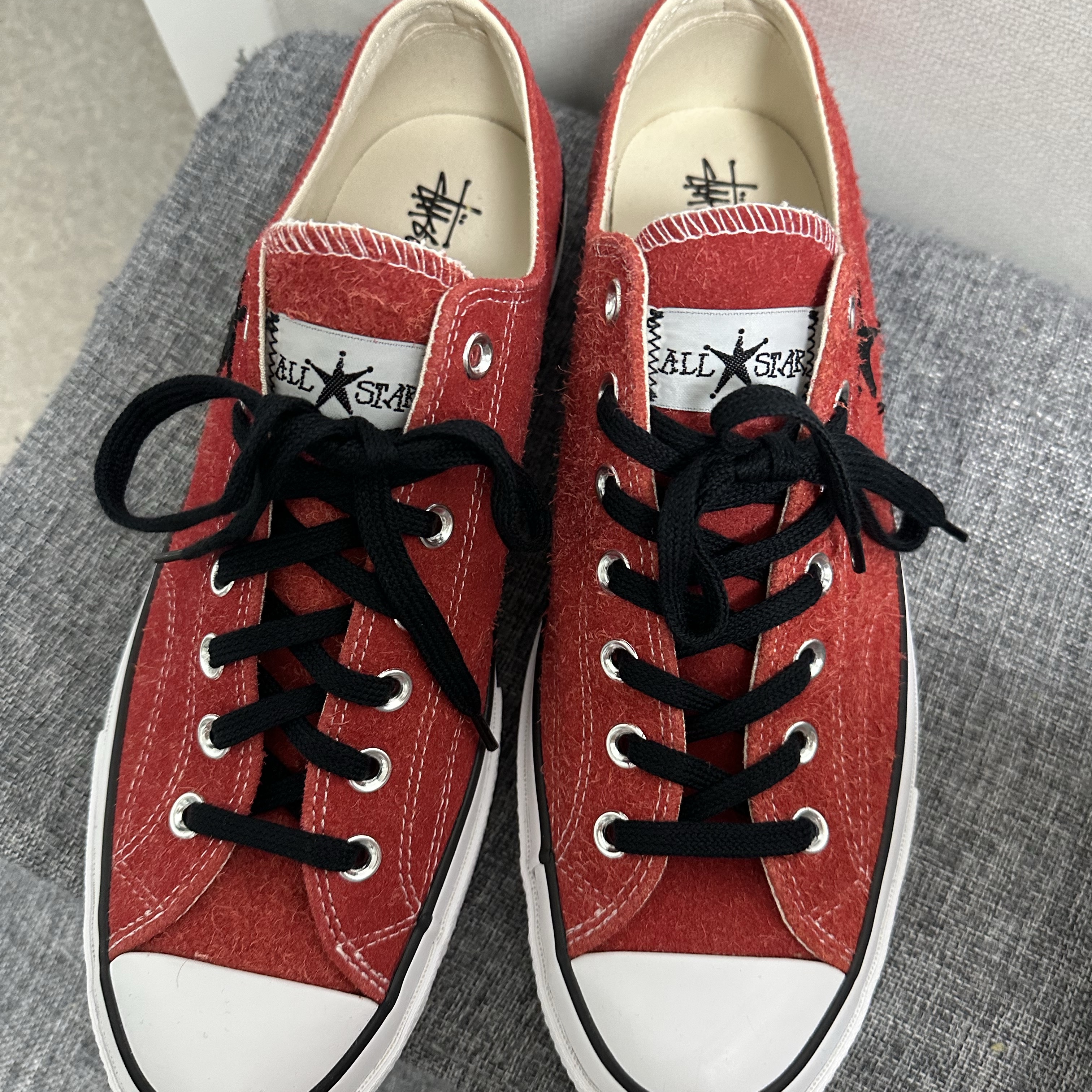 Converse x Stussy Chuck 70 Ox Poppy Red 착용 스타일 - 2