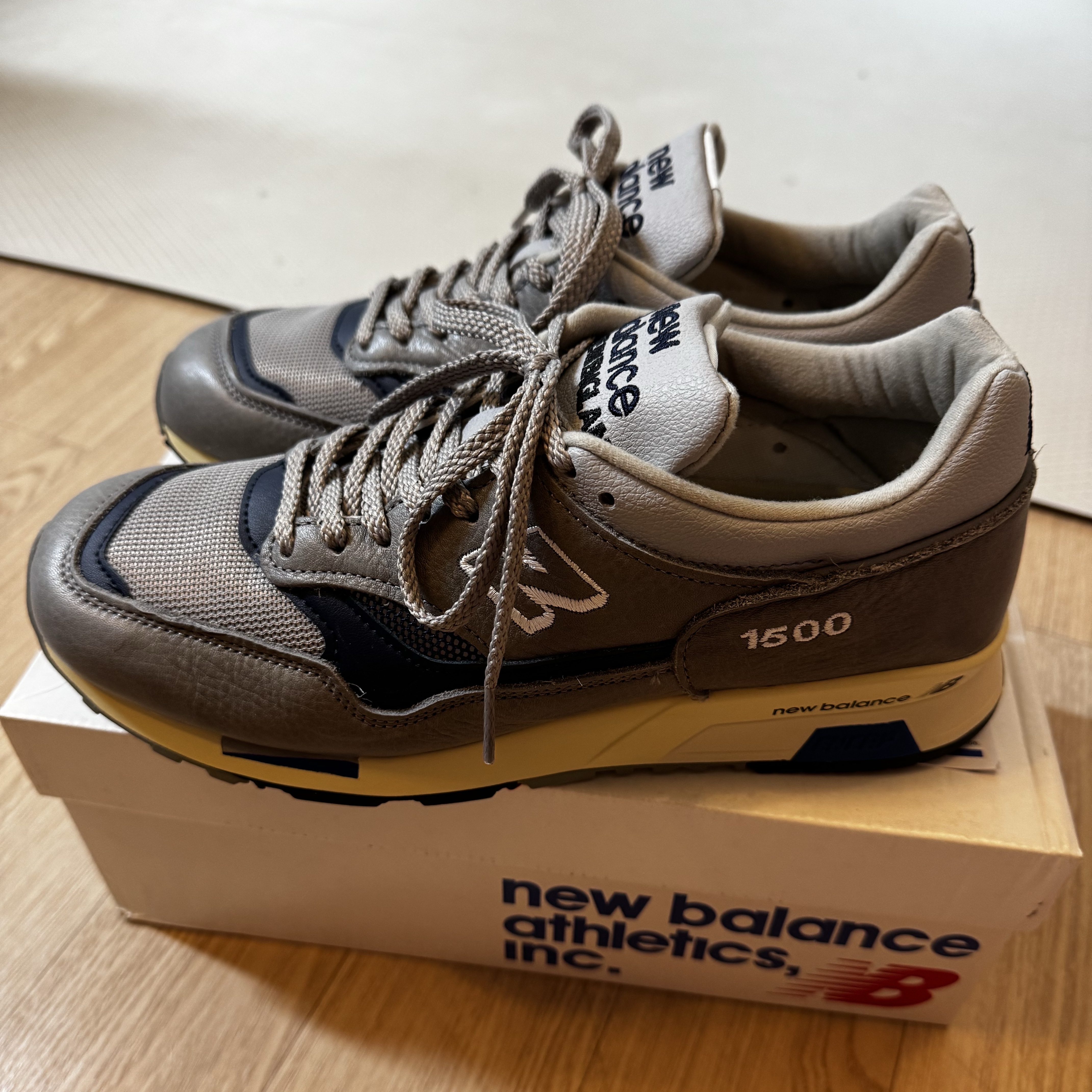 New Balance 1500 Made in UK 40th Anniversary Grey Blue 착용 스타일 - 2