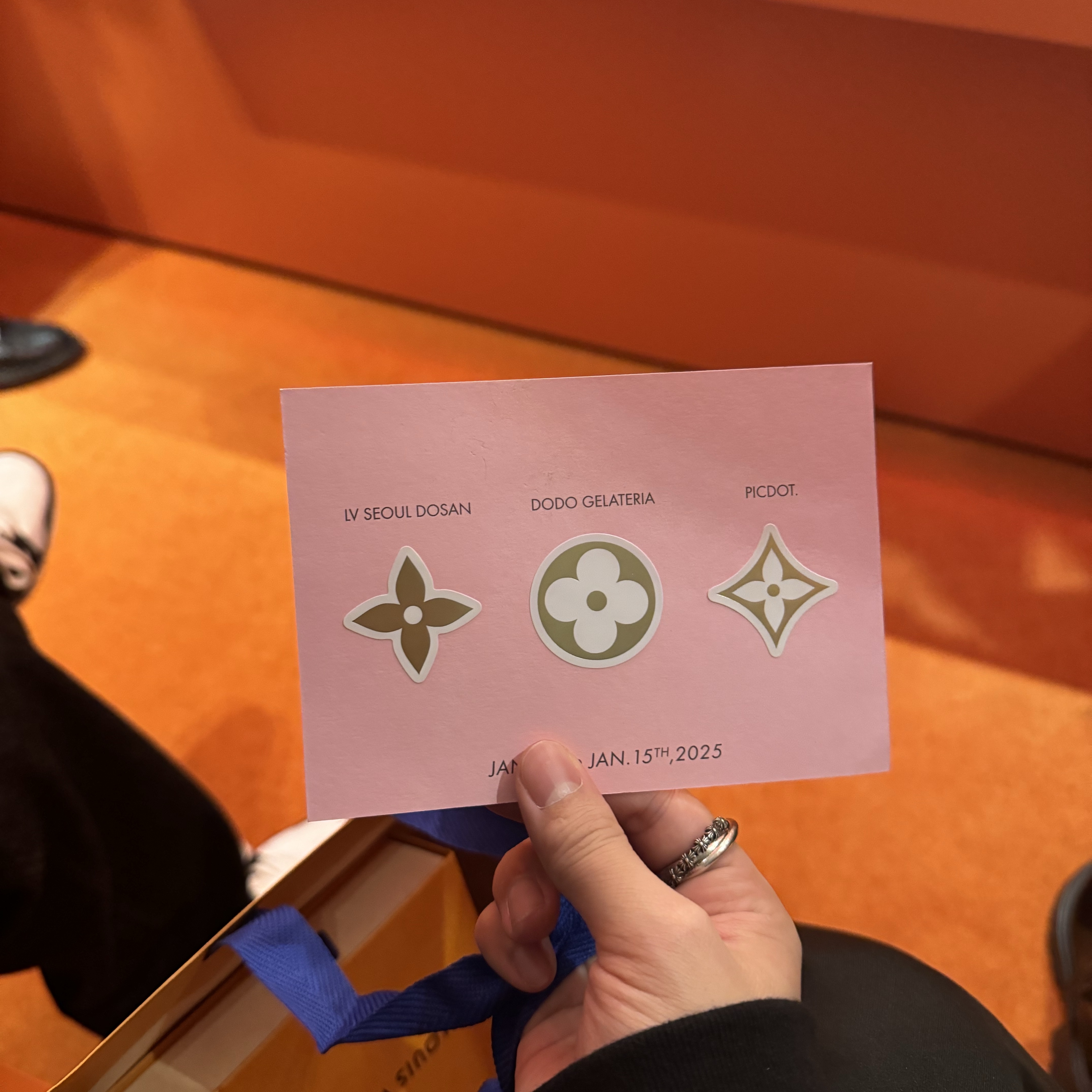 Dior B33 Sneakers Khaki Cream Dior Oblique Jacquard, Nike x Cav Empt Vest Navy 착용 스타일 - 5