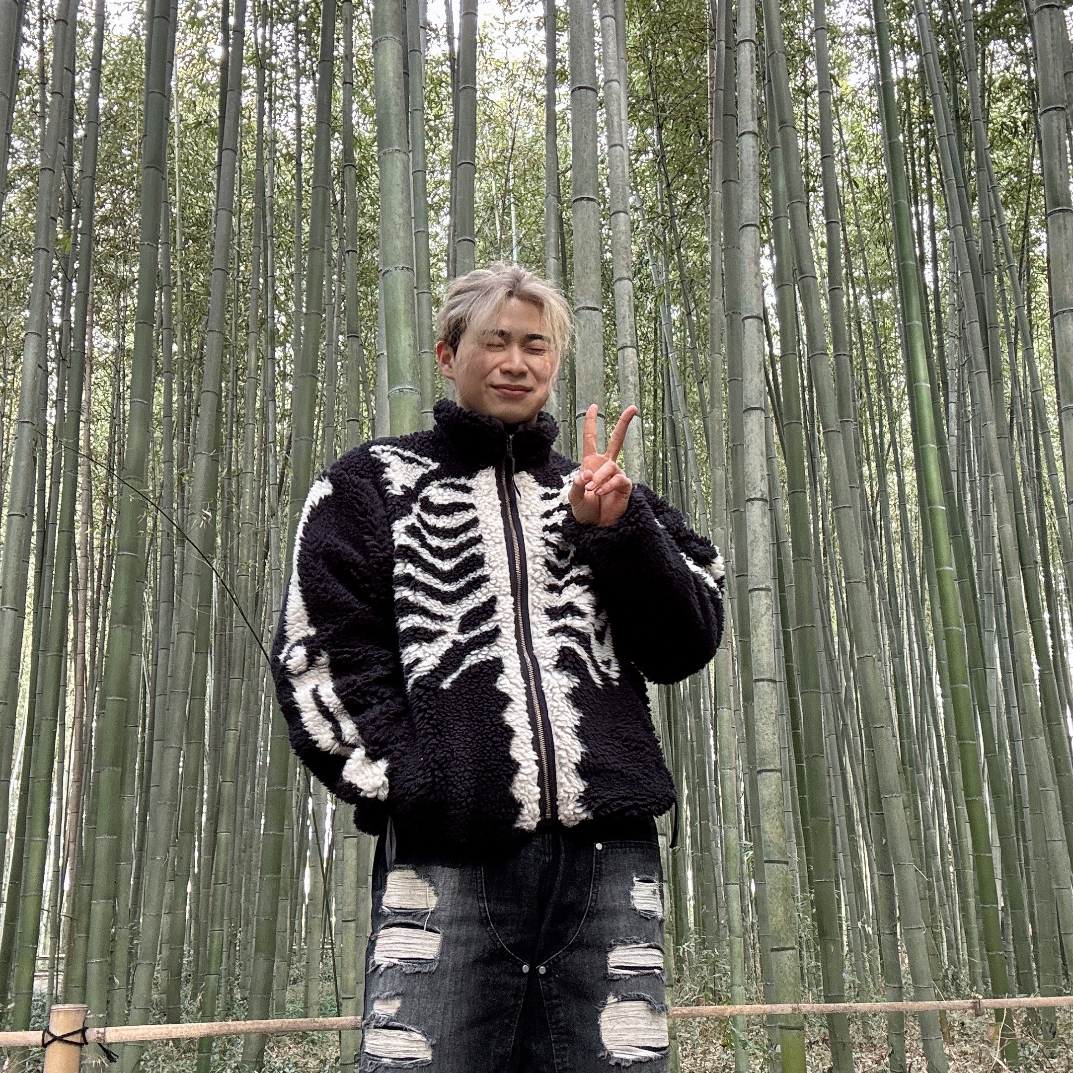 Kapital Bone Pattern Boa Fleece Reversible Blouson Black 착용 스타일 - 2