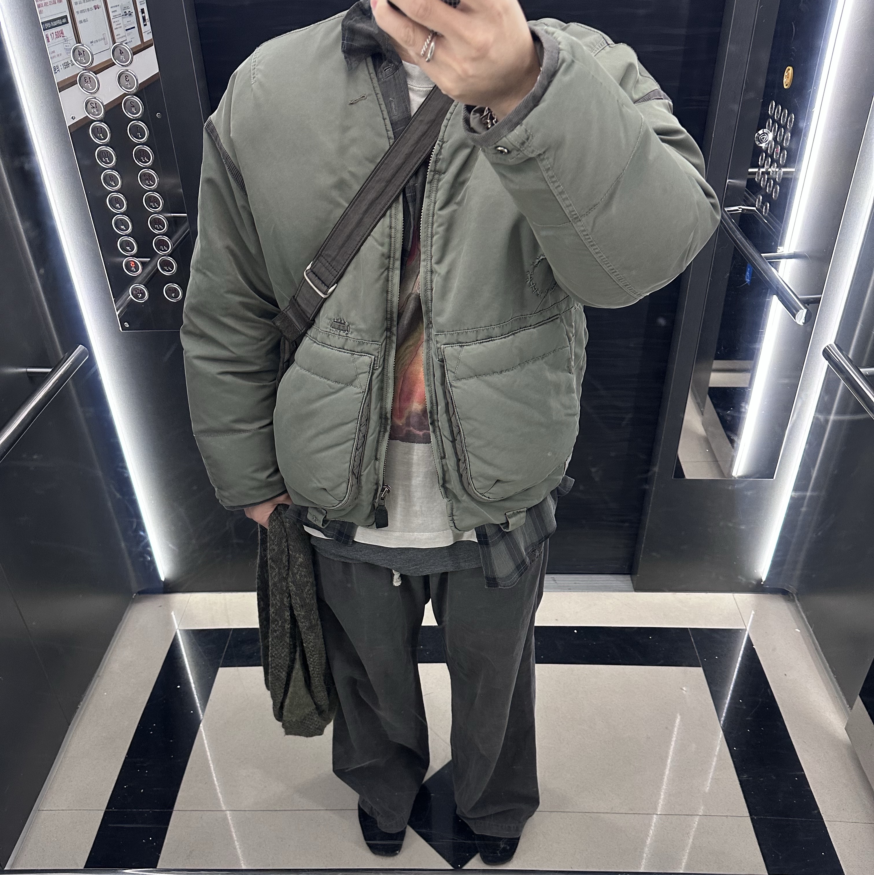 Polyteru Human Index Human Pajama Pants Deep Charcoal, [프리오더] Polyteru Wallabee Shoes Woven Black 착용 스타일