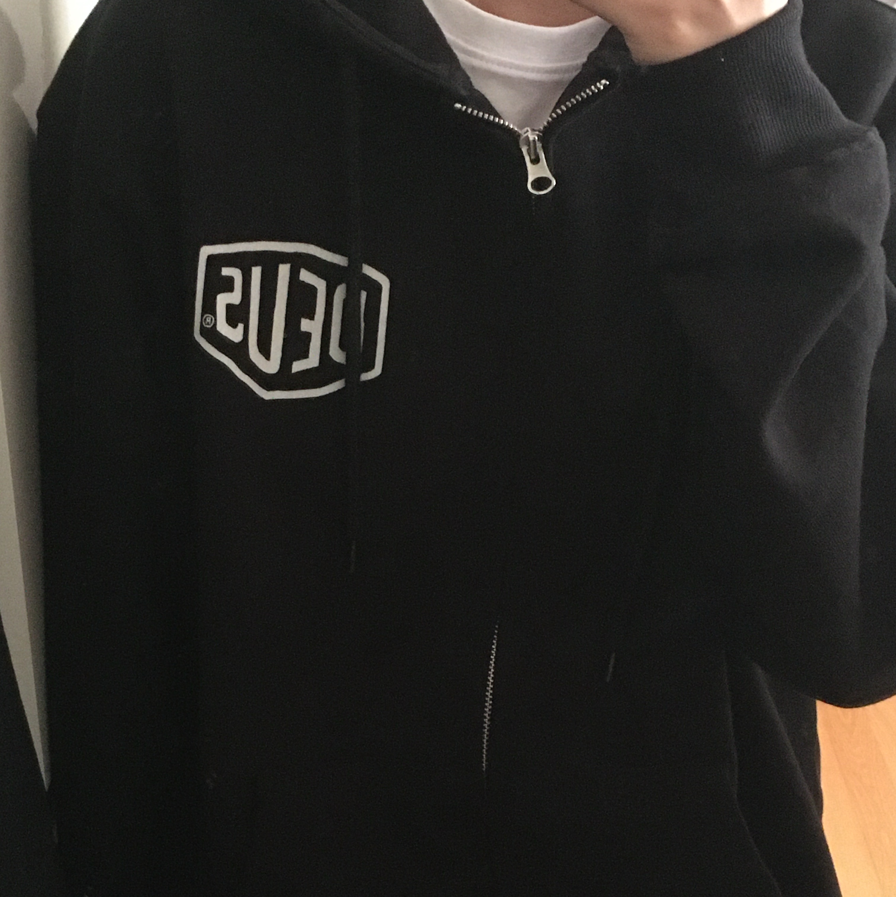 Deus Ex Machina Seoul College Hooded Jacket Black 착용 스타일